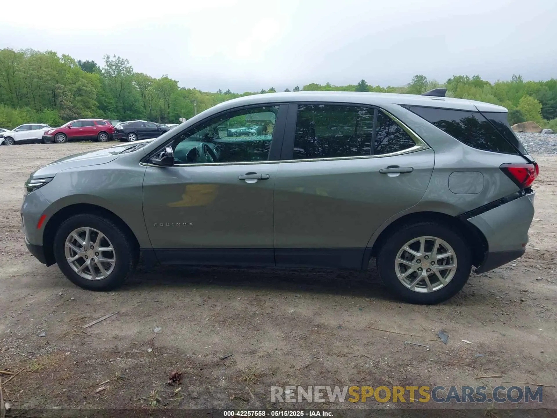 14 Photograph of a damaged car 3GNAXUEG0RS105972 CHEVROLET EQUINOX 2024