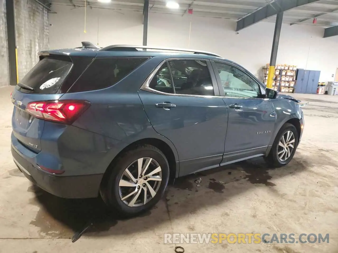 3 Photograph of a damaged car 3GNAXUEG1RL177483 CHEVROLET EQUINOX 2024