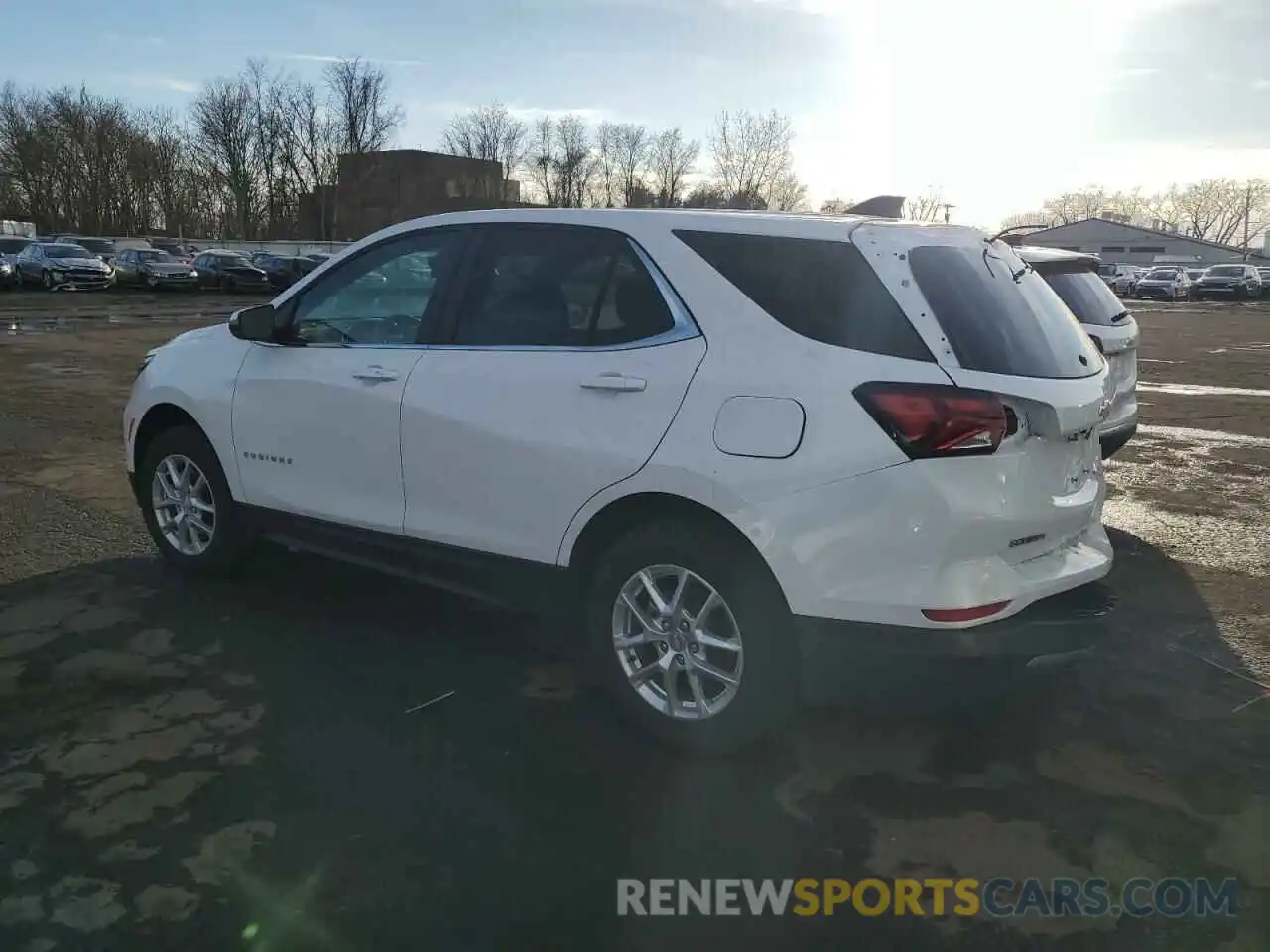 2 Photograph of a damaged car 3GNAXUEG1RL292259 CHEVROLET EQUINOX 2024