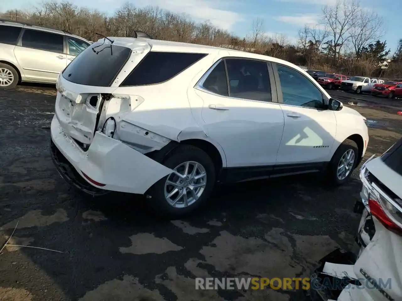 3 Photograph of a damaged car 3GNAXUEG1RL292259 CHEVROLET EQUINOX 2024