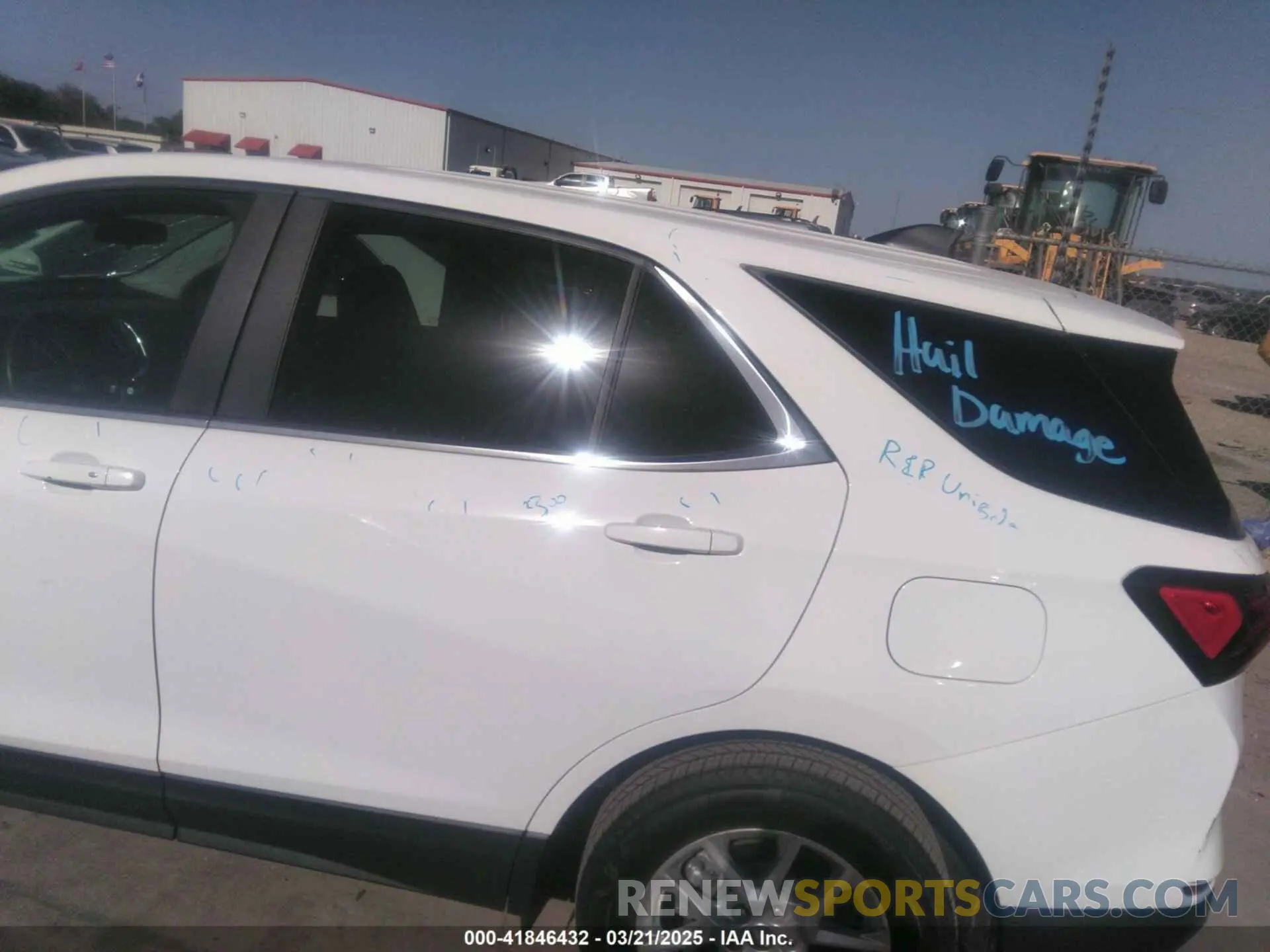 12 Photograph of a damaged car 3GNAXUEG1RL341105 CHEVROLET EQUINOX 2024