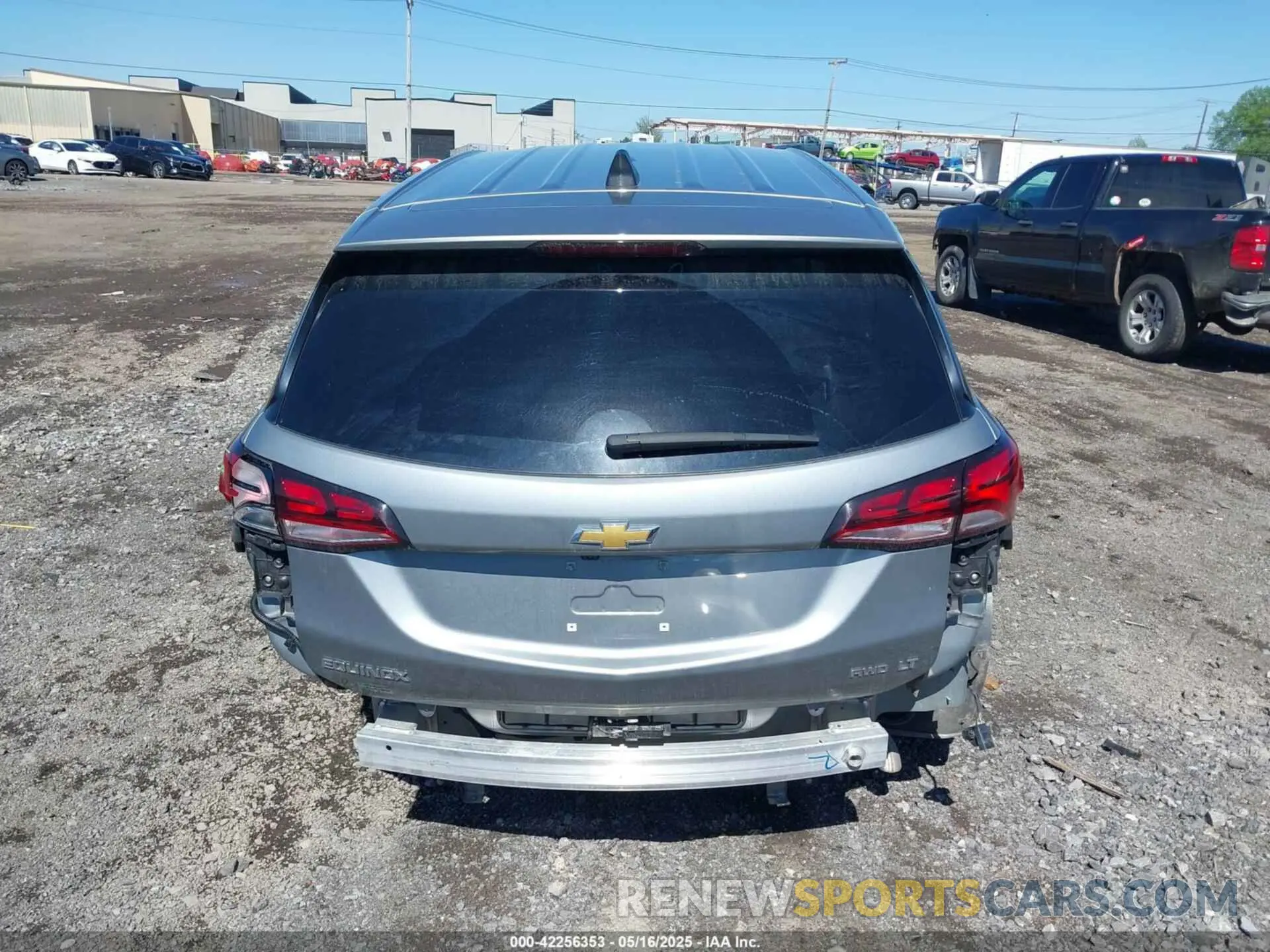 16 Photograph of a damaged car 3GNAXUEG1RS142240 CHEVROLET EQUINOX 2024