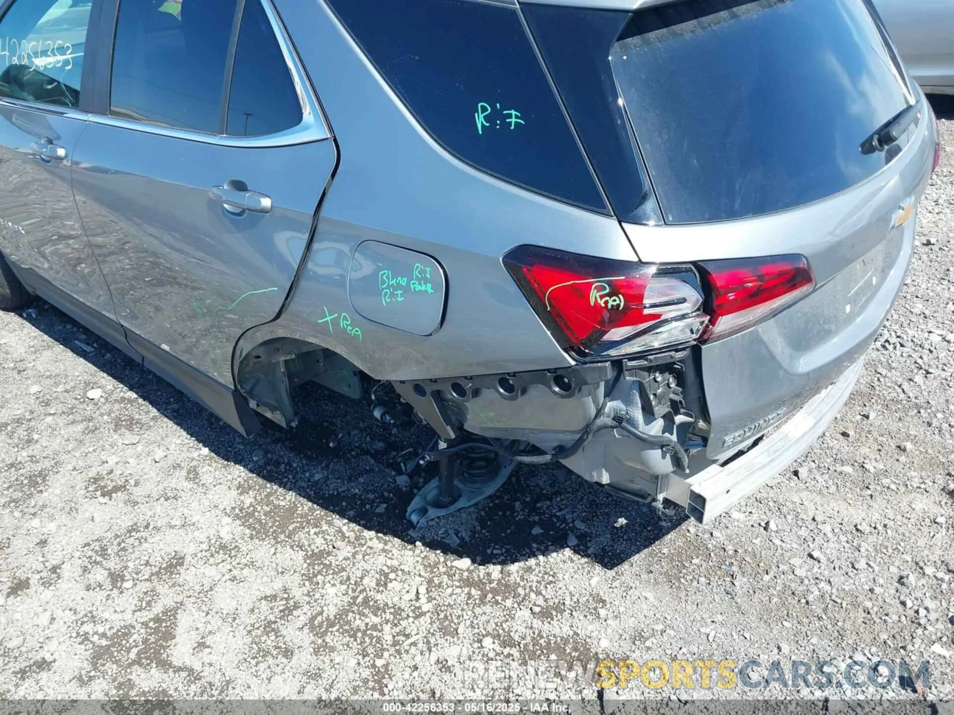 6 Photograph of a damaged car 3GNAXUEG1RS142240 CHEVROLET EQUINOX 2024