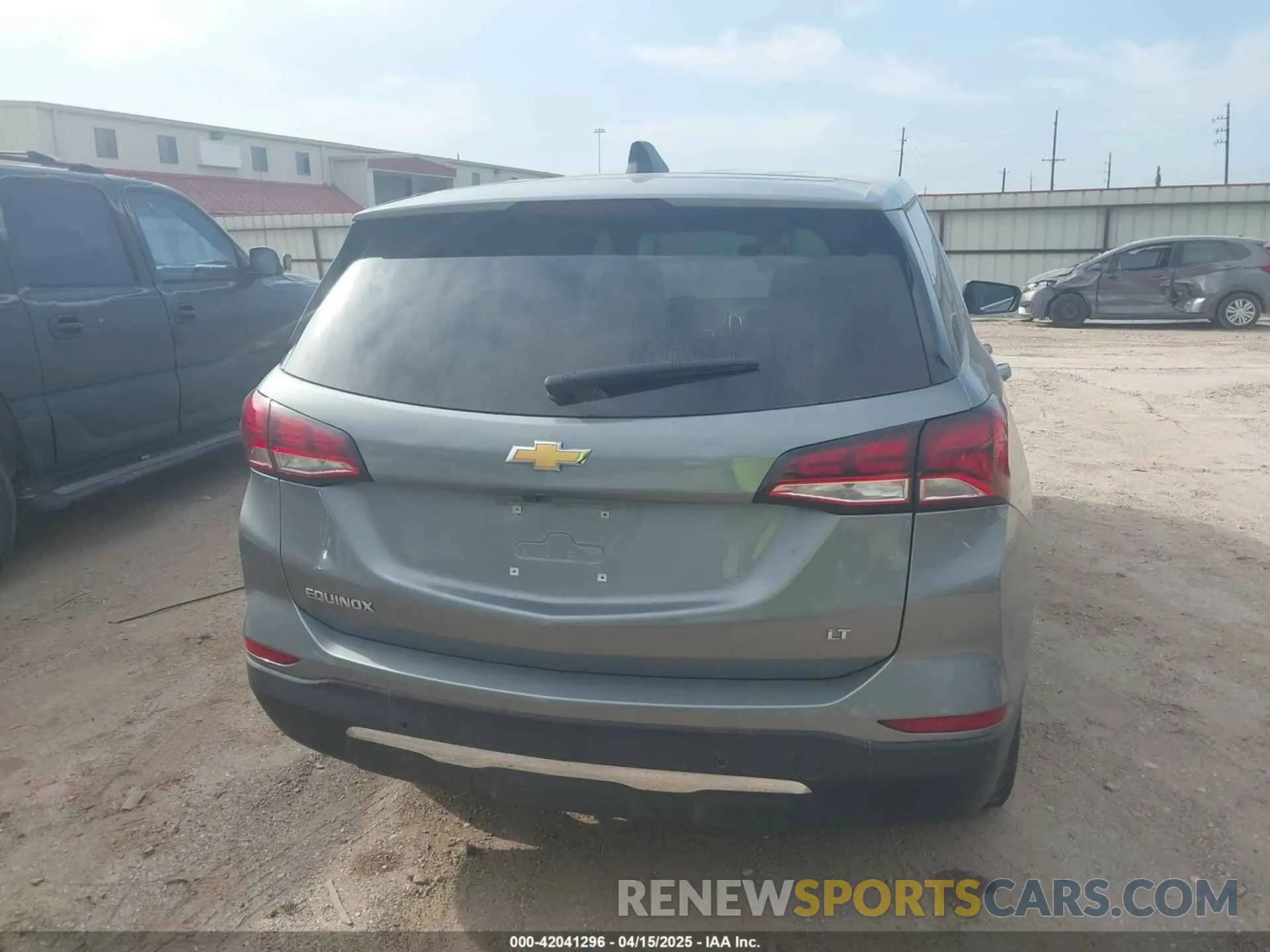 16 Photograph of a damaged car 3GNAXUEG1RS182754 CHEVROLET EQUINOX 2024