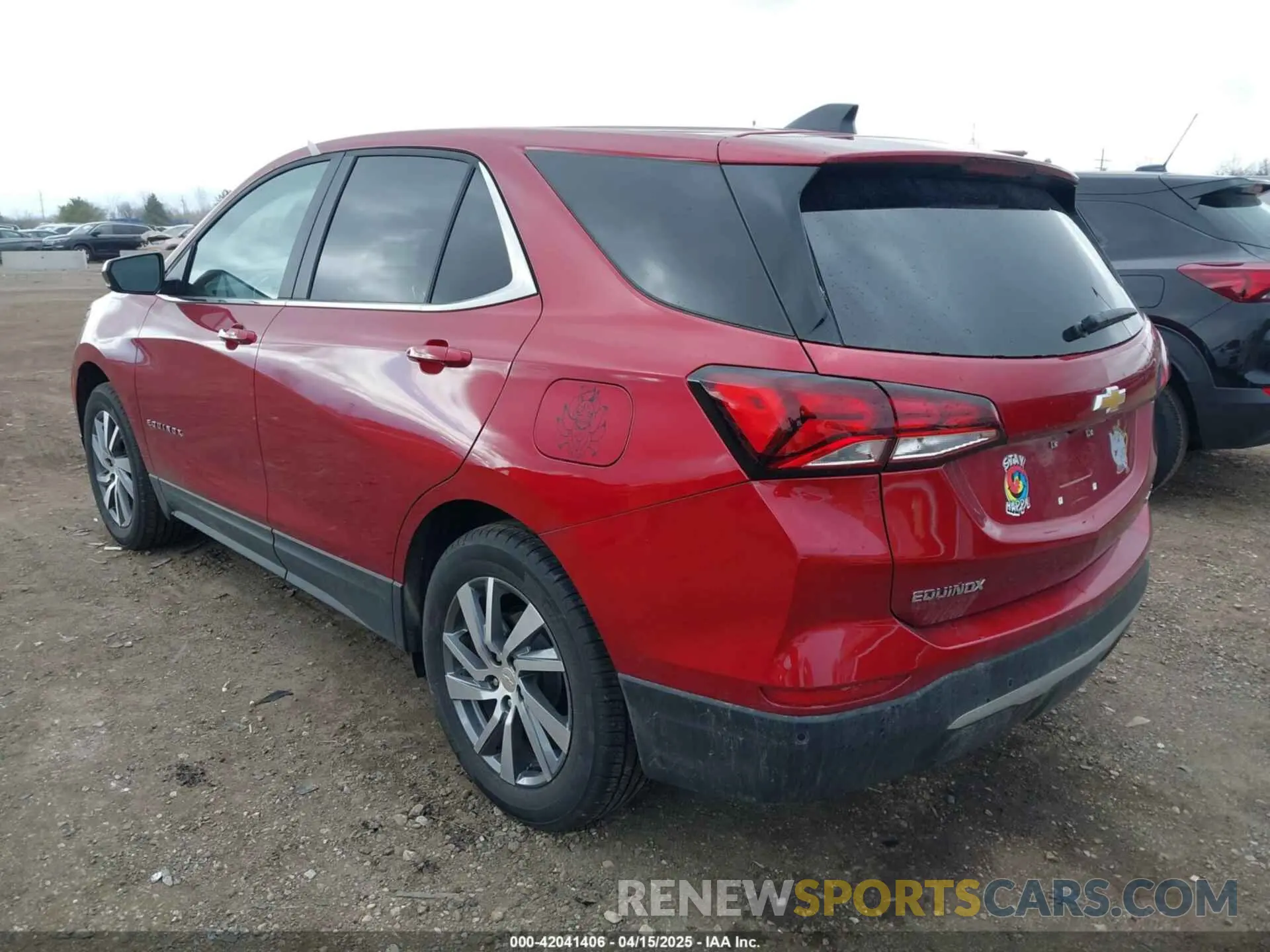 3 Photograph of a damaged car 3GNAXUEG2RL324149 CHEVROLET EQUINOX 2024