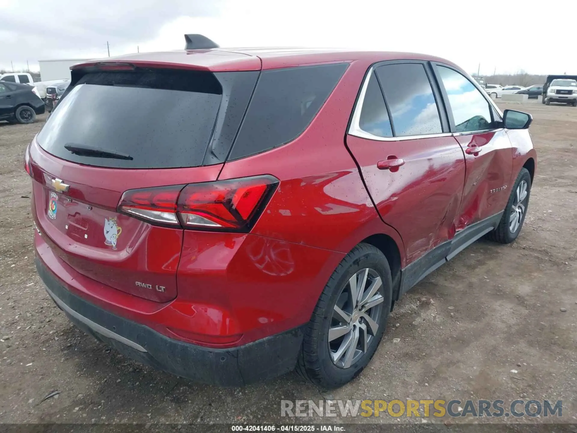 4 Photograph of a damaged car 3GNAXUEG2RL324149 CHEVROLET EQUINOX 2024