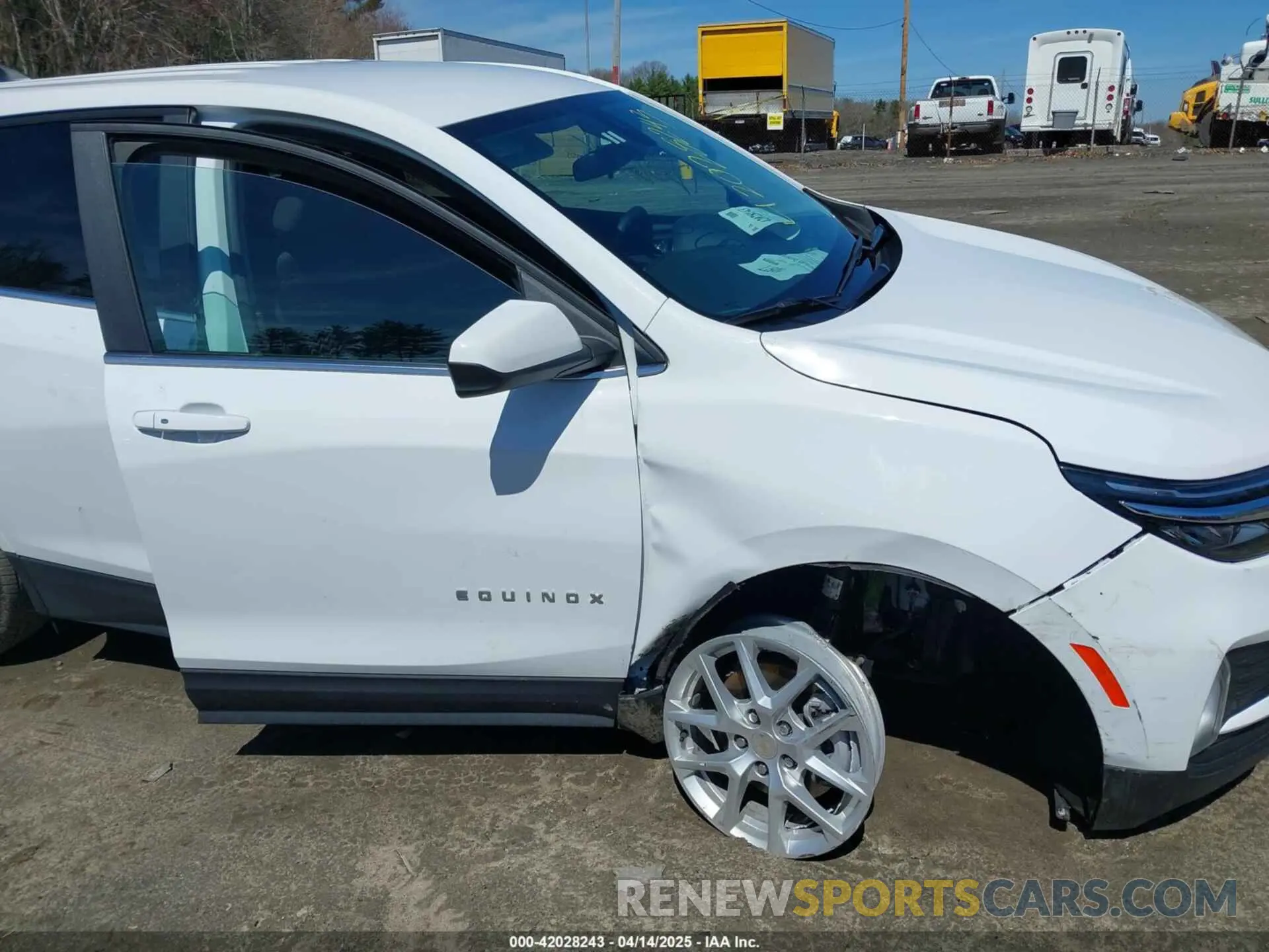 6 Photograph of a damaged car 3GNAXUEG2RL348046 CHEVROLET EQUINOX 2024