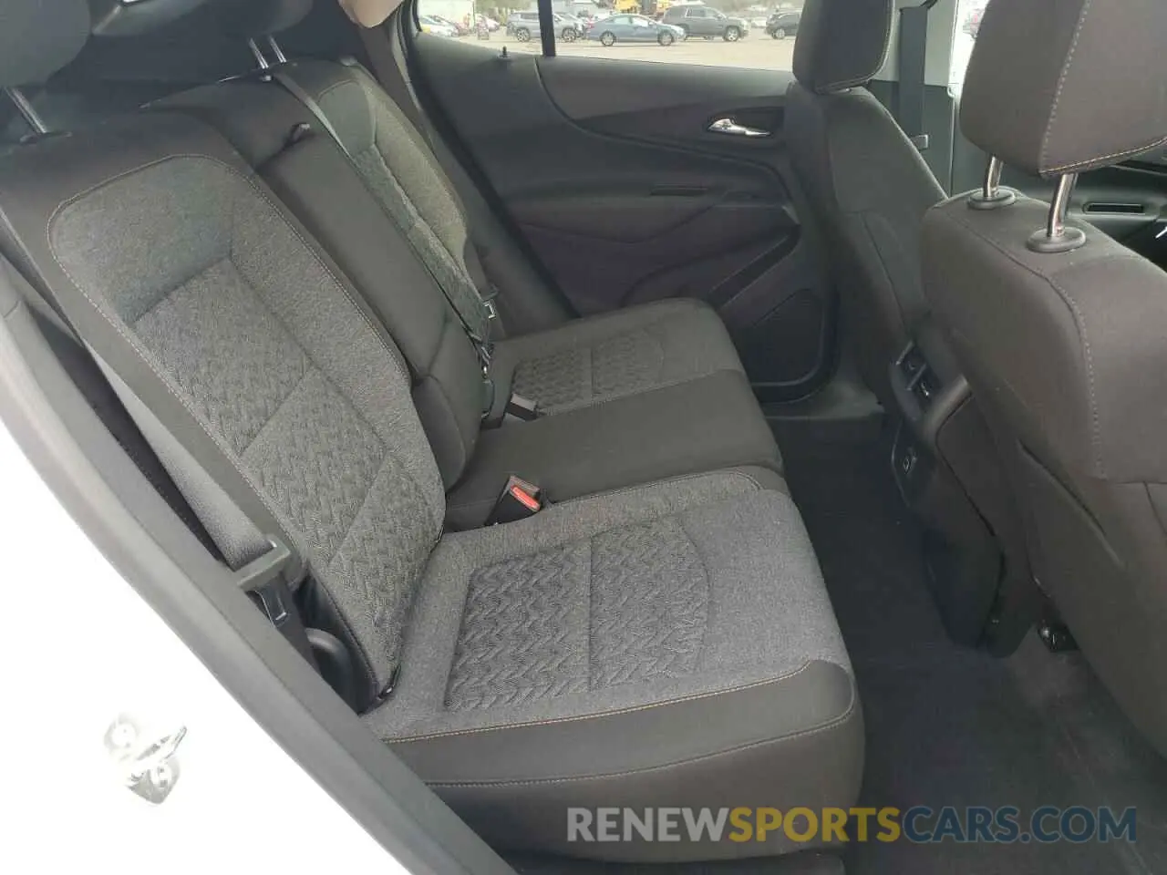 11 Photograph of a damaged car 3GNAXUEG2RS119615 CHEVROLET EQUINOX 2024