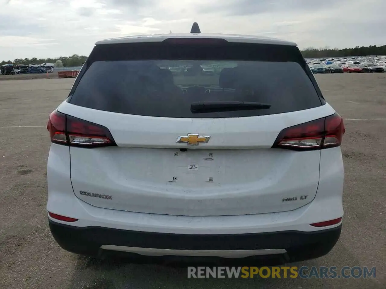 6 Photograph of a damaged car 3GNAXUEG2RS119615 CHEVROLET EQUINOX 2024