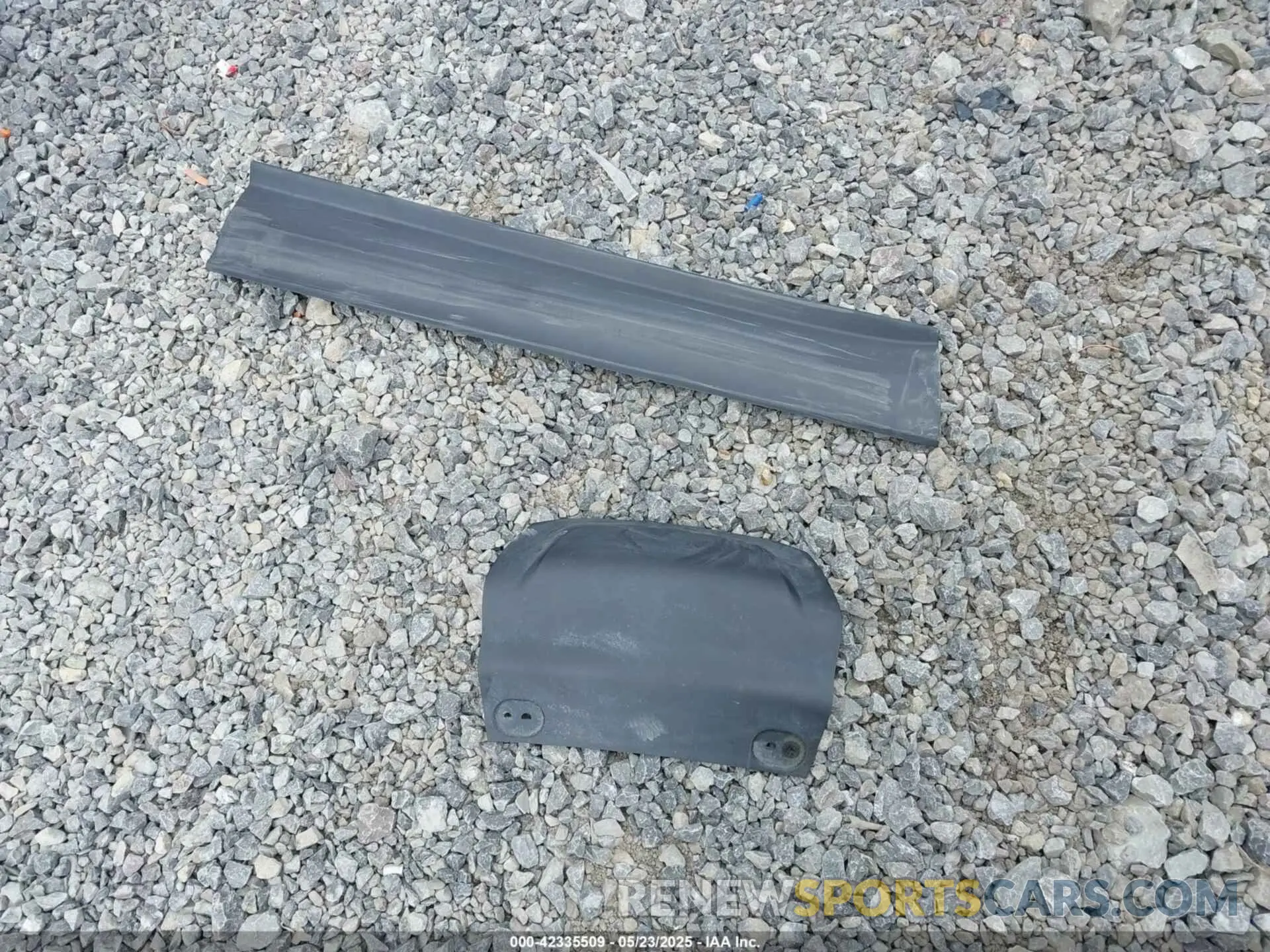 12 Photograph of a damaged car 3GNAXUEG2RS219522 CHEVROLET EQUINOX 2024