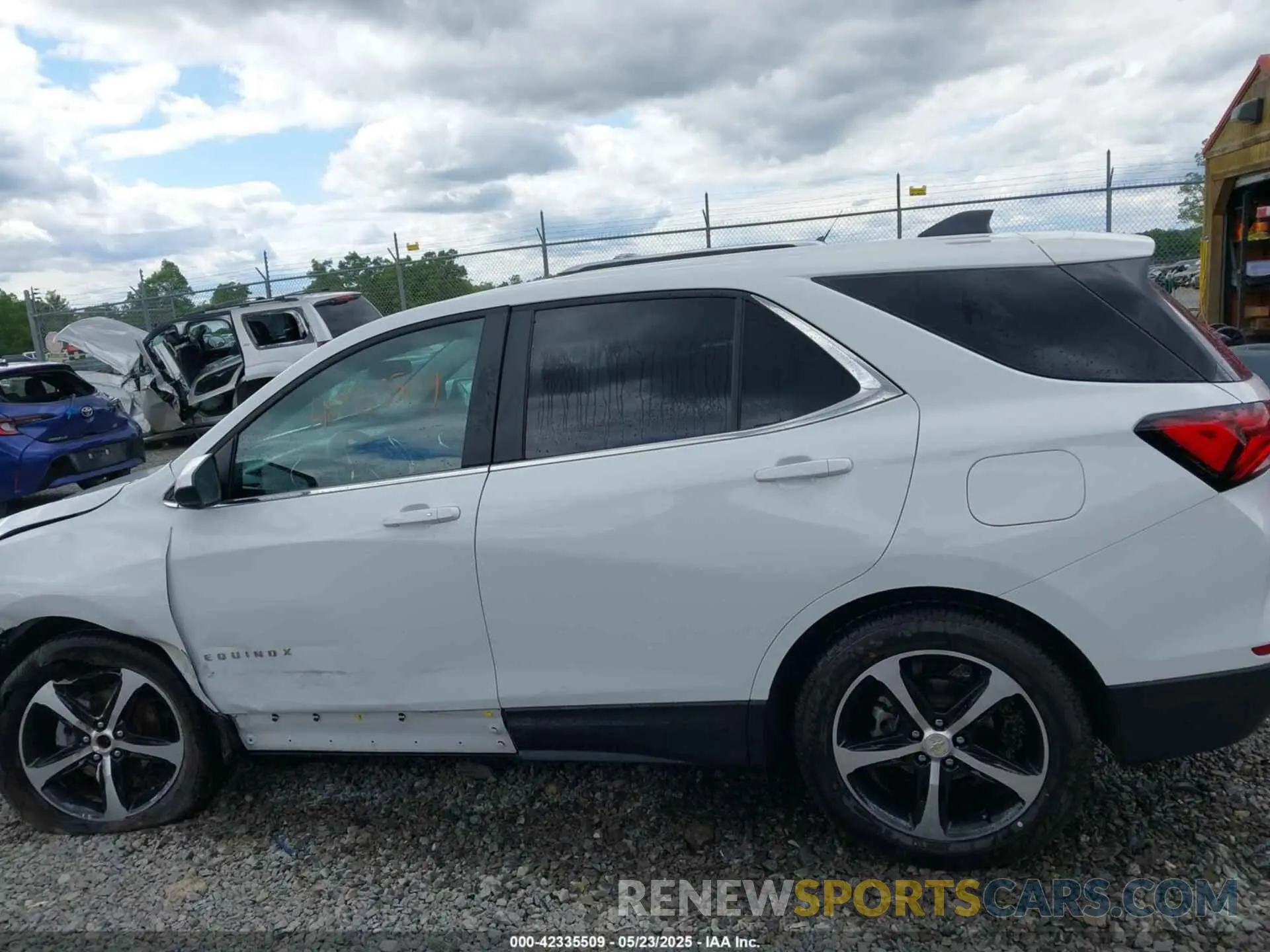 15 Photograph of a damaged car 3GNAXUEG2RS219522 CHEVROLET EQUINOX 2024