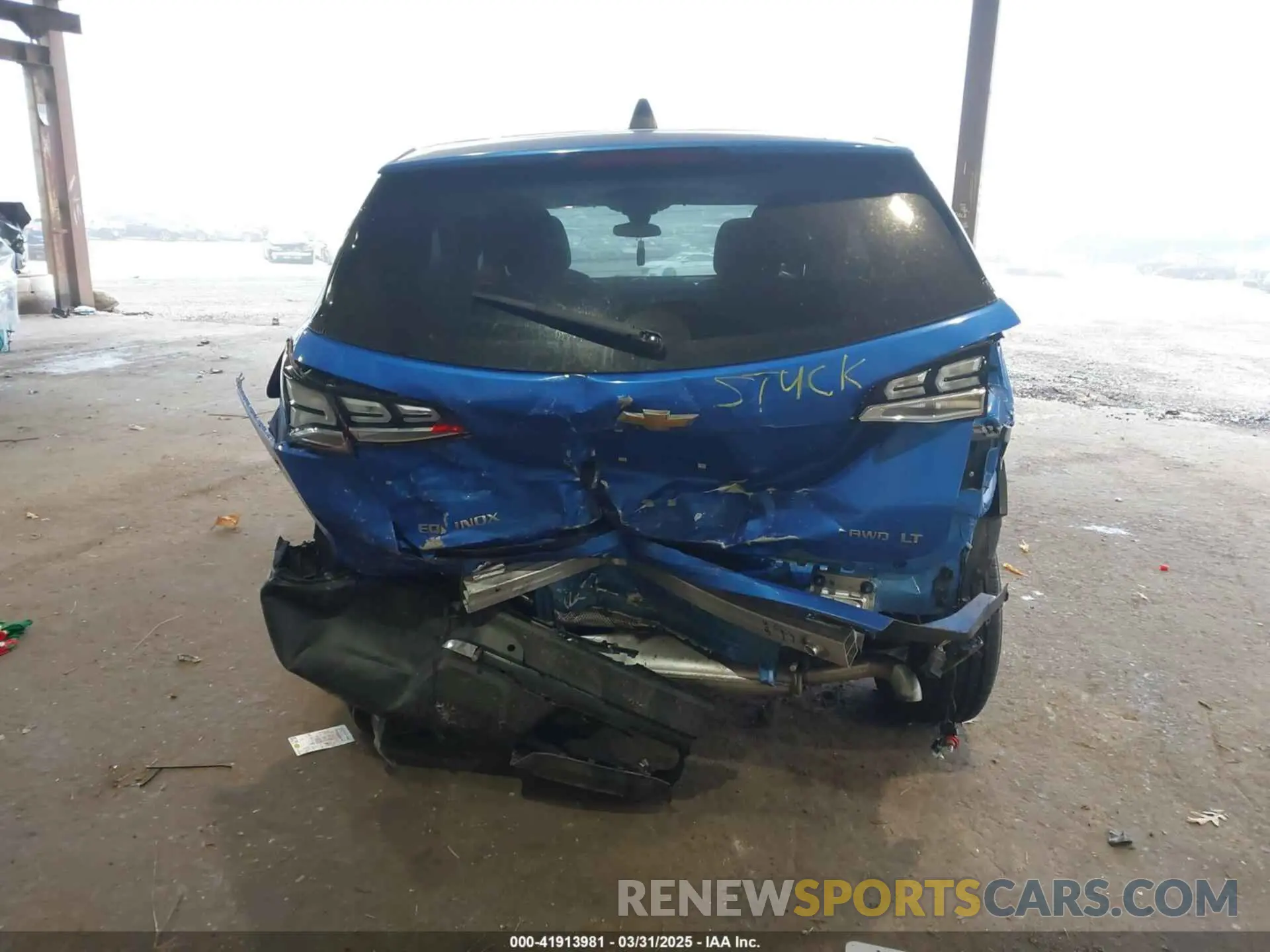 16 Photograph of a damaged car 3GNAXUEG3RL213271 CHEVROLET EQUINOX 2024