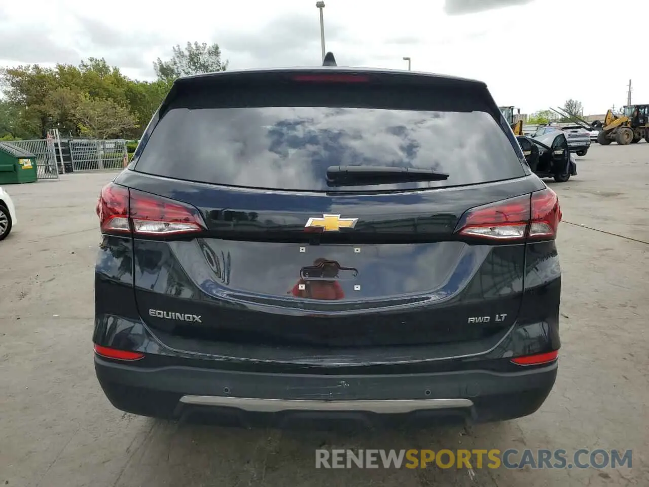 6 Photograph of a damaged car 3GNAXUEG3RL227235 CHEVROLET EQUINOX 2024