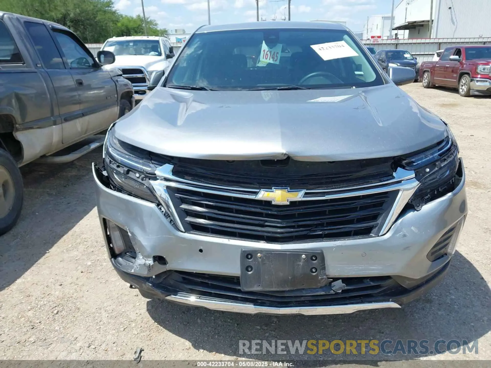 12 Photograph of a damaged car 3GNAXUEG3RL228692 CHEVROLET EQUINOX 2024
