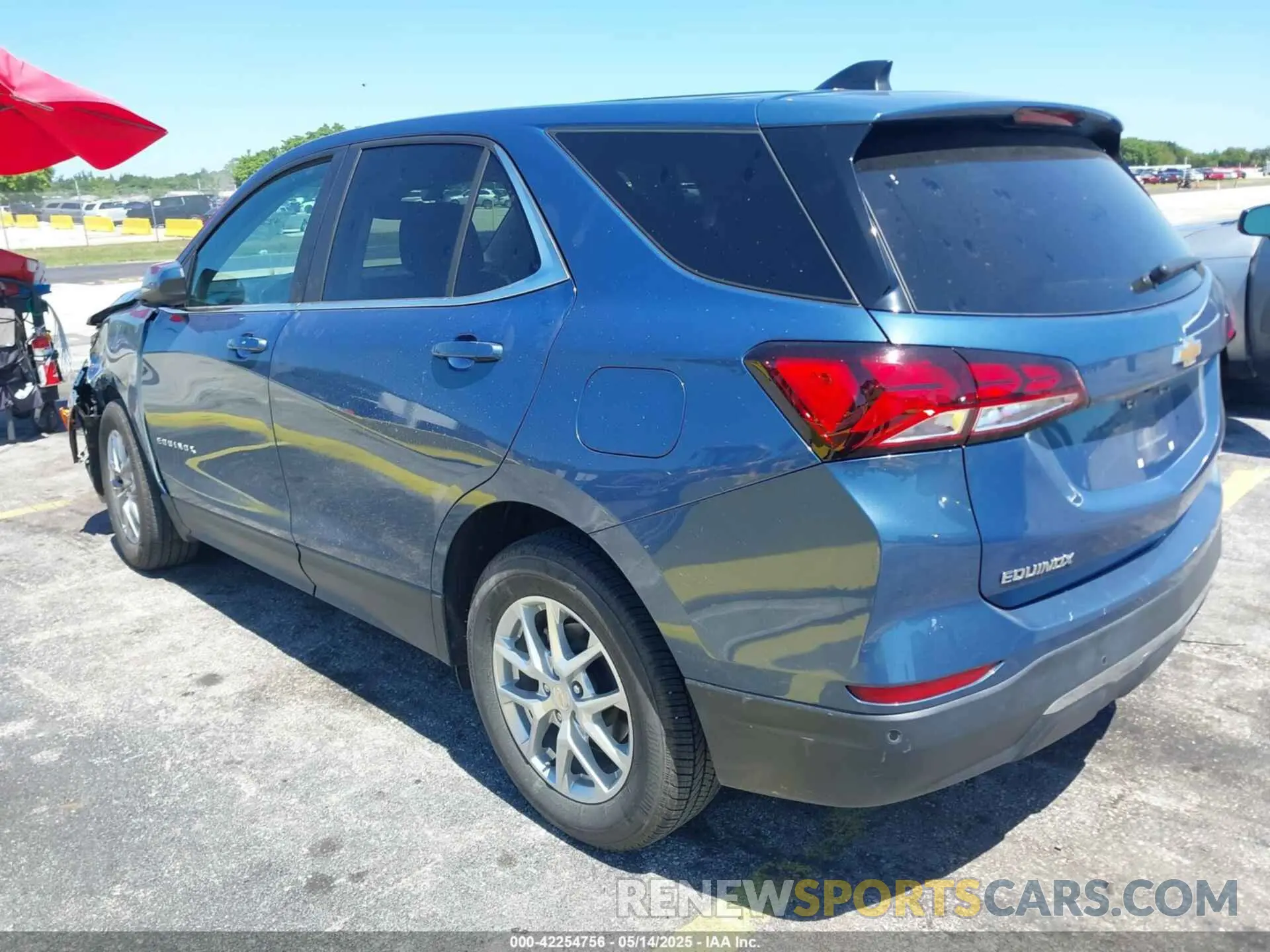 3 Photograph of a damaged car 3GNAXUEG3RL319753 CHEVROLET EQUINOX 2024
