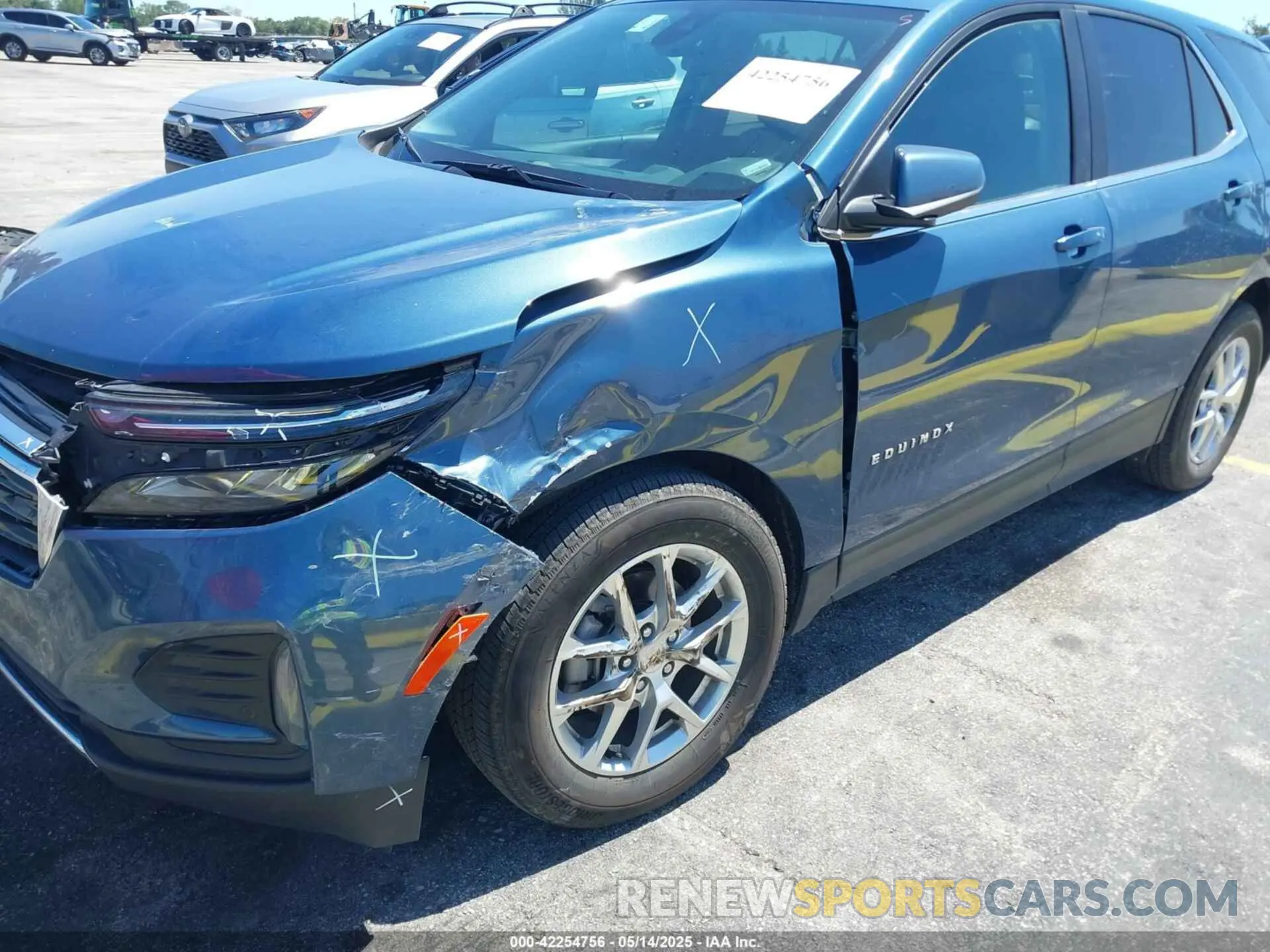 6 Photograph of a damaged car 3GNAXUEG3RL319753 CHEVROLET EQUINOX 2024