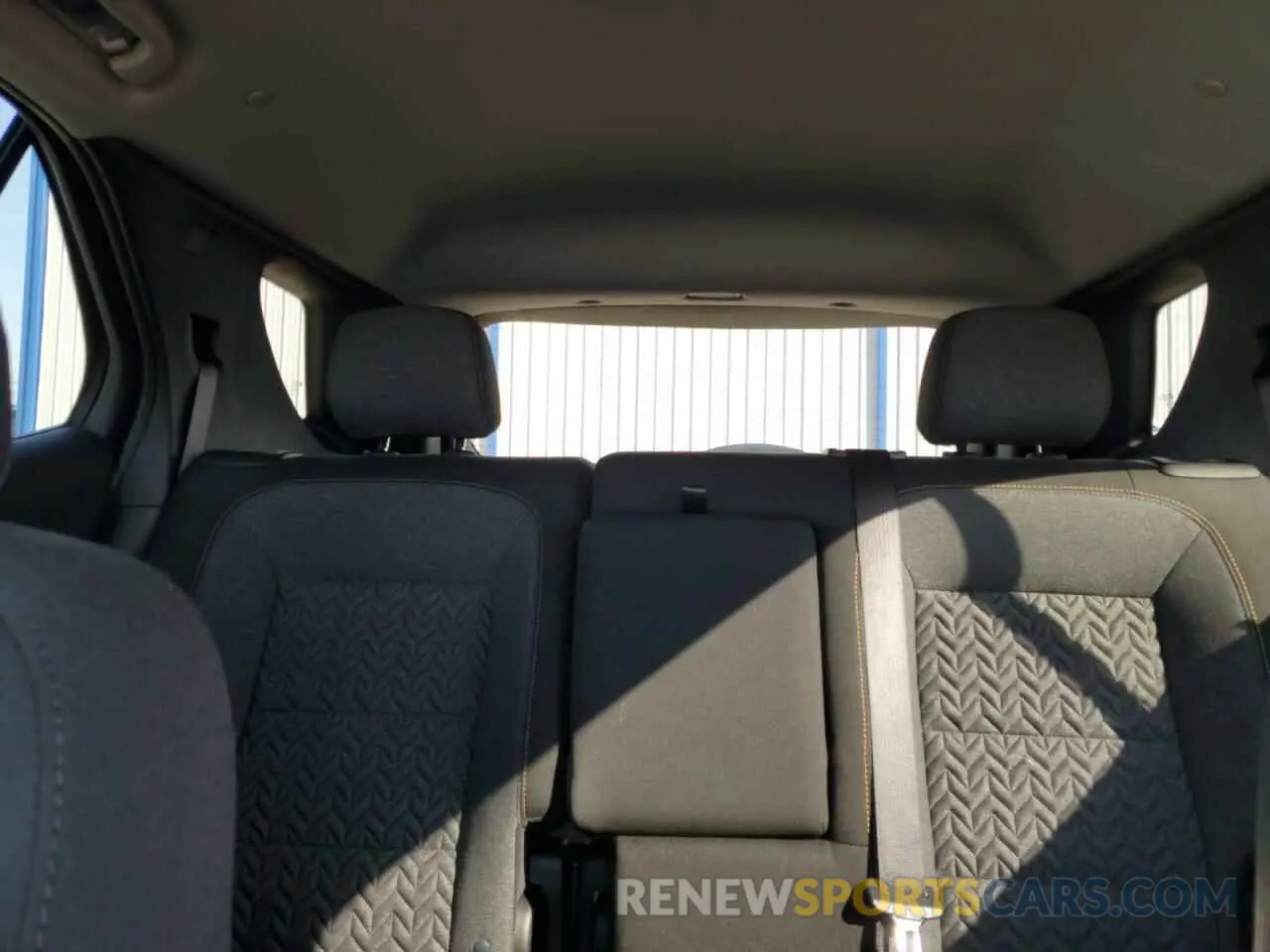 10 Photograph of a damaged car 3GNAXUEG3RS143261 CHEVROLET EQUINOX 2024