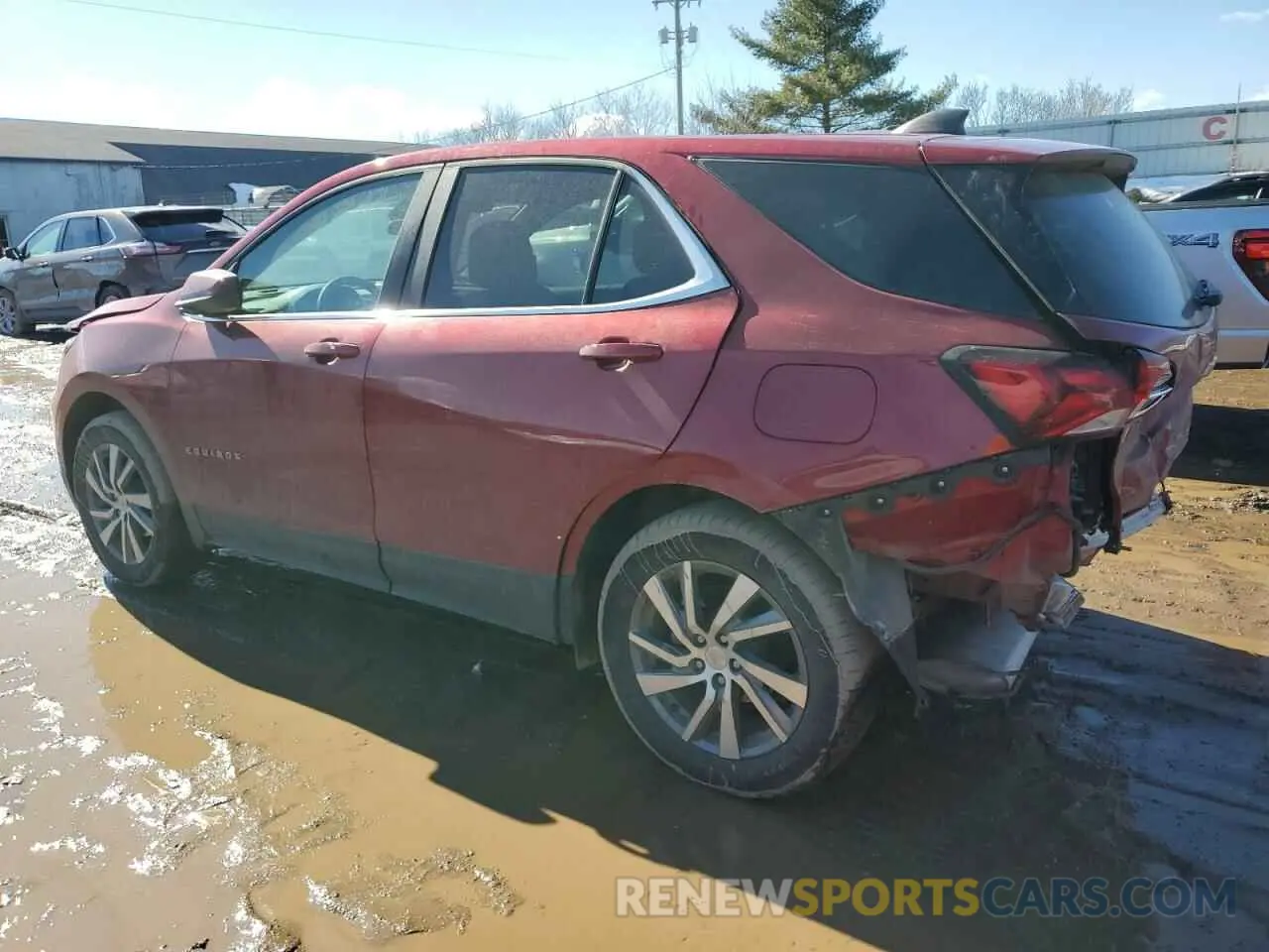 2 Photograph of a damaged car 3GNAXUEG3RS225362 CHEVROLET EQUINOX 2024