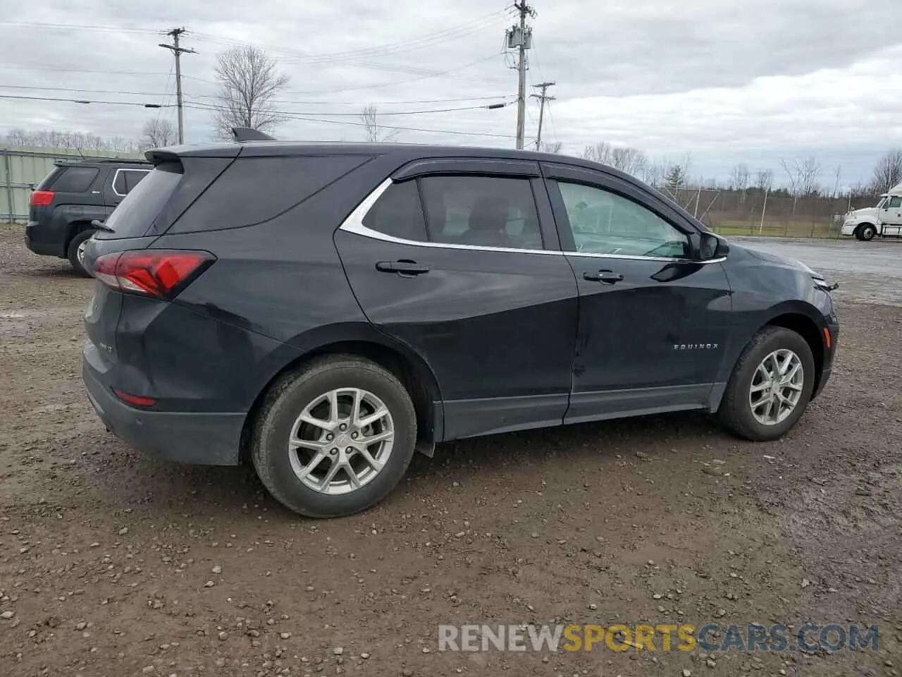 3 Photograph of a damaged car 3GNAXUEG4RL318367 CHEVROLET EQUINOX 2024