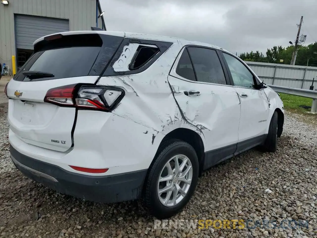 3 Photograph of a damaged car 3GNAXUEG4RL336481 CHEVROLET EQUINOX 2024