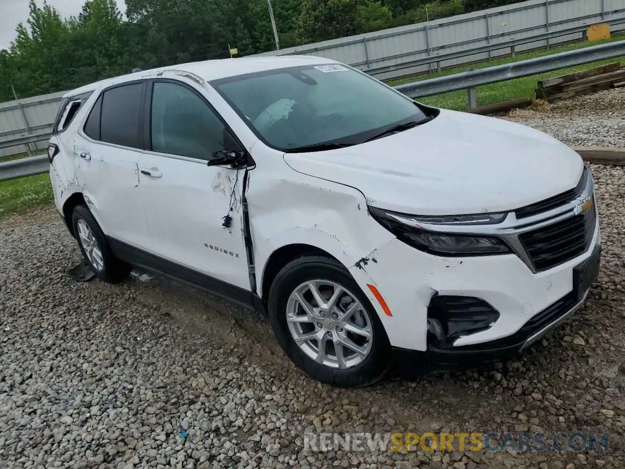 4 Photograph of a damaged car 3GNAXUEG4RL336481 CHEVROLET EQUINOX 2024