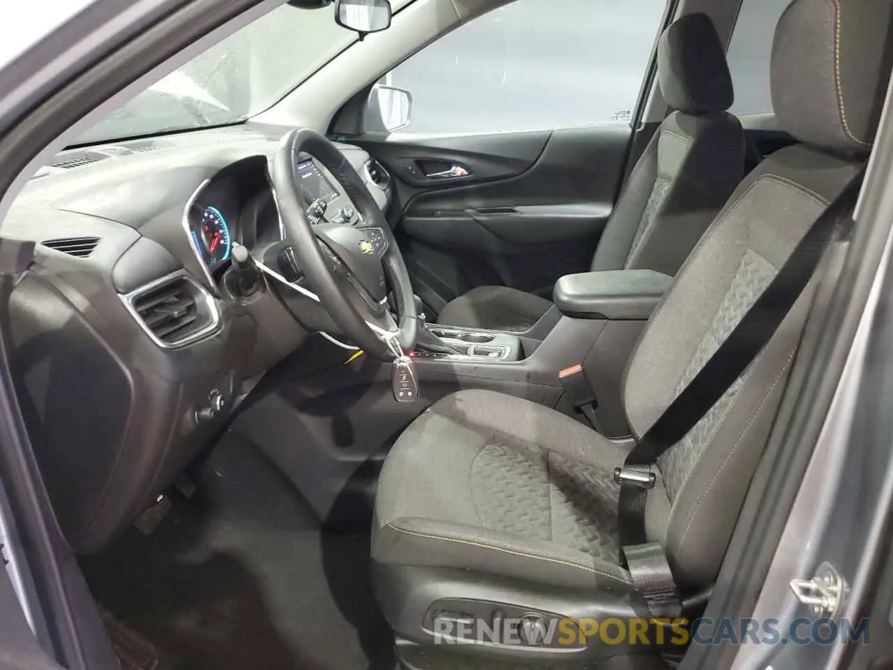 7 Photograph of a damaged car 3GNAXUEG4RL356830 CHEVROLET EQUINOX 2024