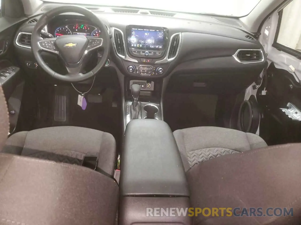 8 Photograph of a damaged car 3GNAXUEG4RS205105 CHEVROLET EQUINOX 2024
