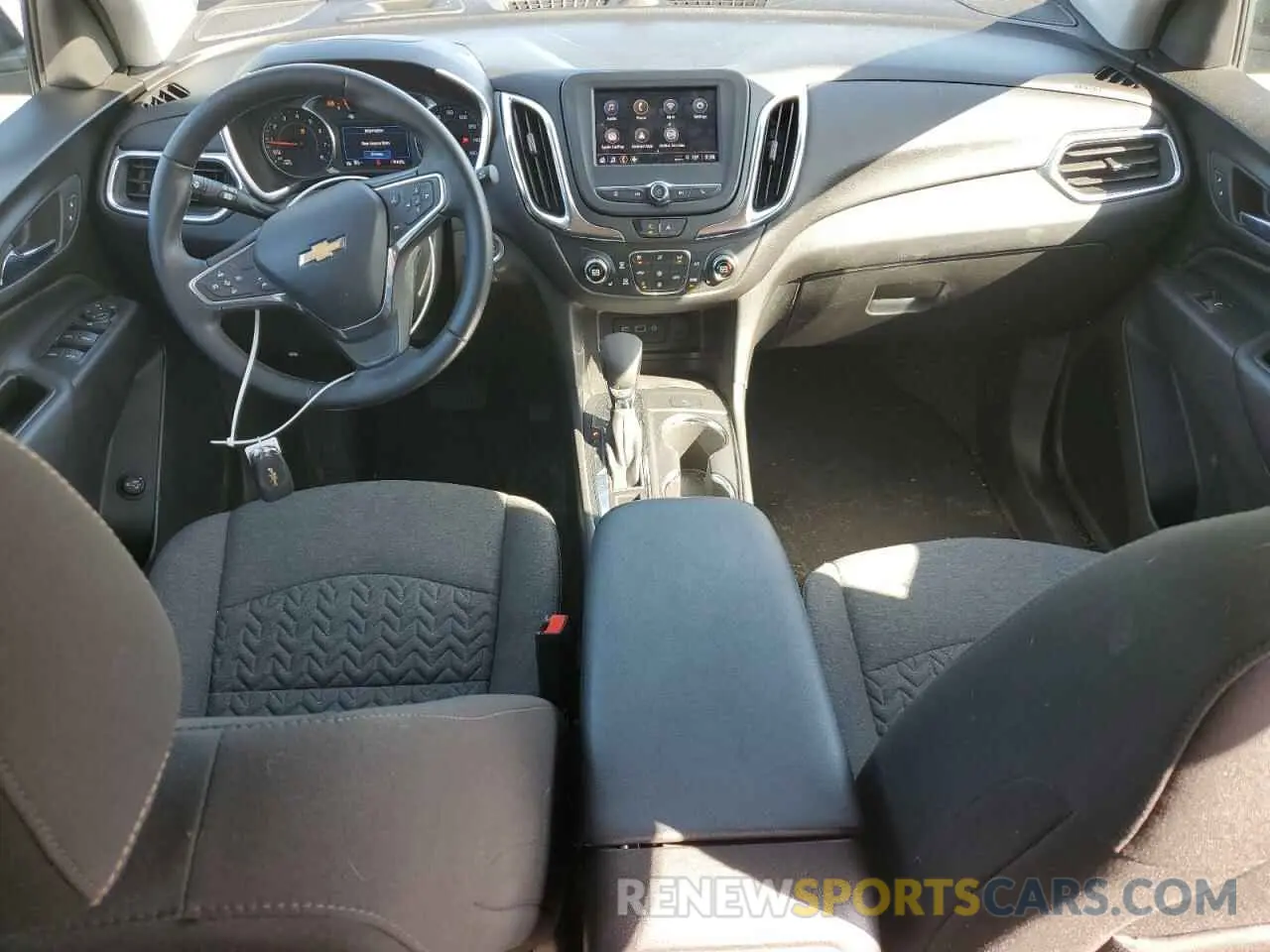 8 Photograph of a damaged car 3GNAXUEG5RL124687 CHEVROLET EQUINOX 2024