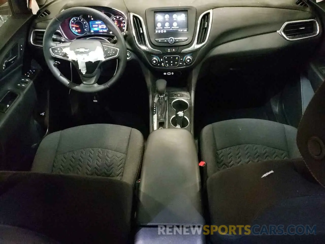8 Photograph of a damaged car 3GNAXUEG5RL135639 CHEVROLET EQUINOX 2024