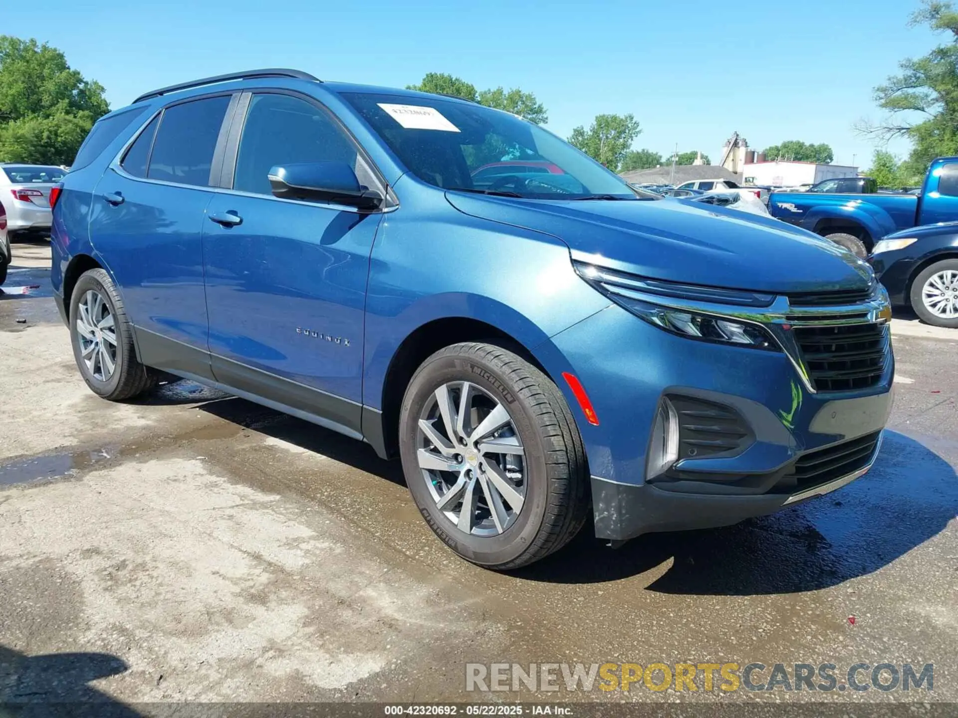 1 Photograph of a damaged car 3GNAXUEG5RL367965 CHEVROLET EQUINOX 2024