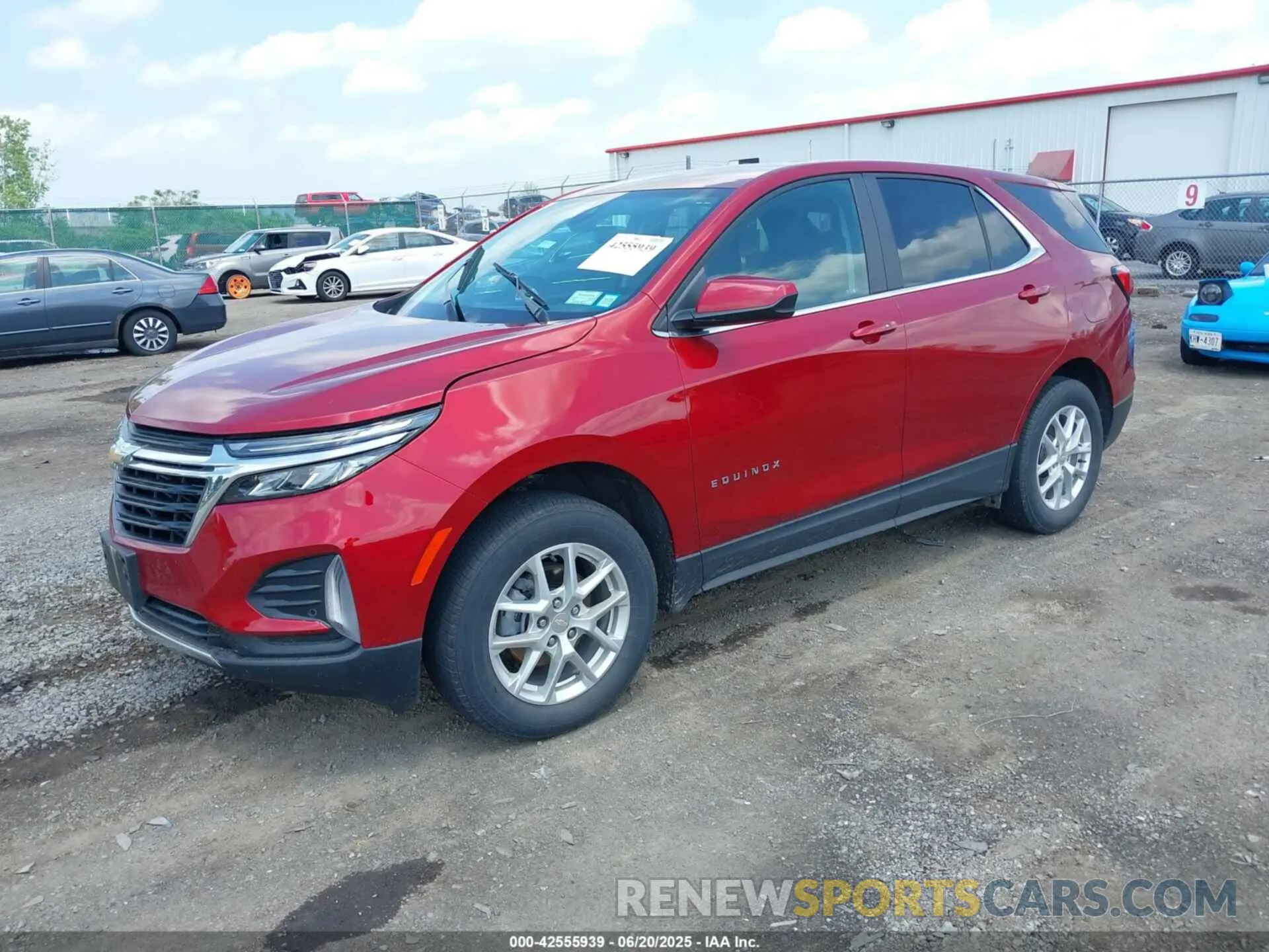2 Photograph of a damaged car 3GNAXUEG5RS149644 CHEVROLET EQUINOX 2024