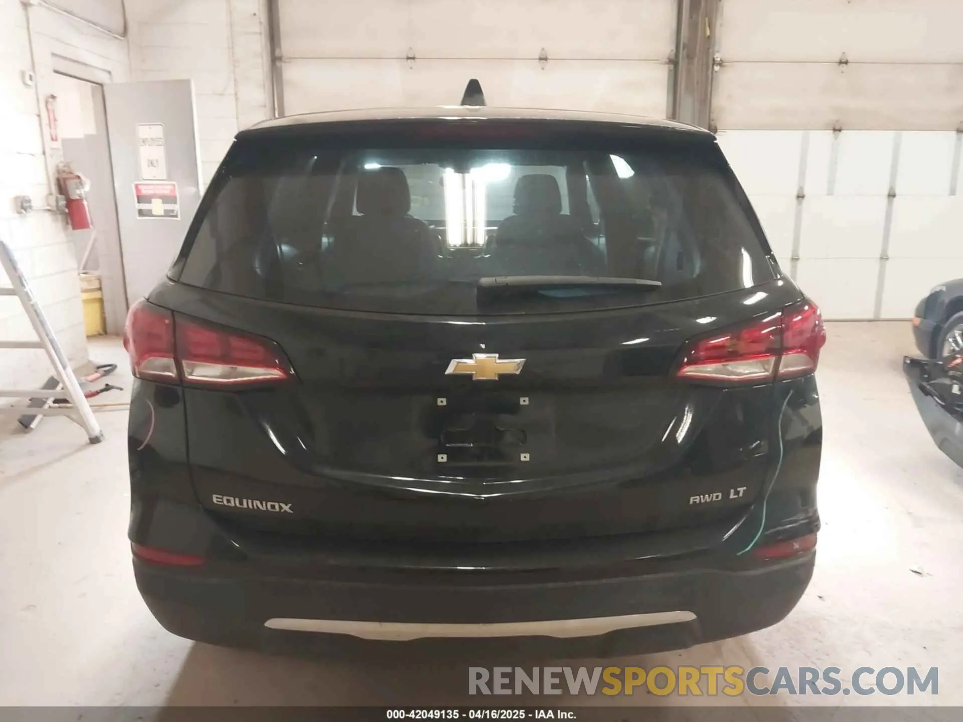 16 Photograph of a damaged car 3GNAXUEG6RL129526 CHEVROLET EQUINOX 2024