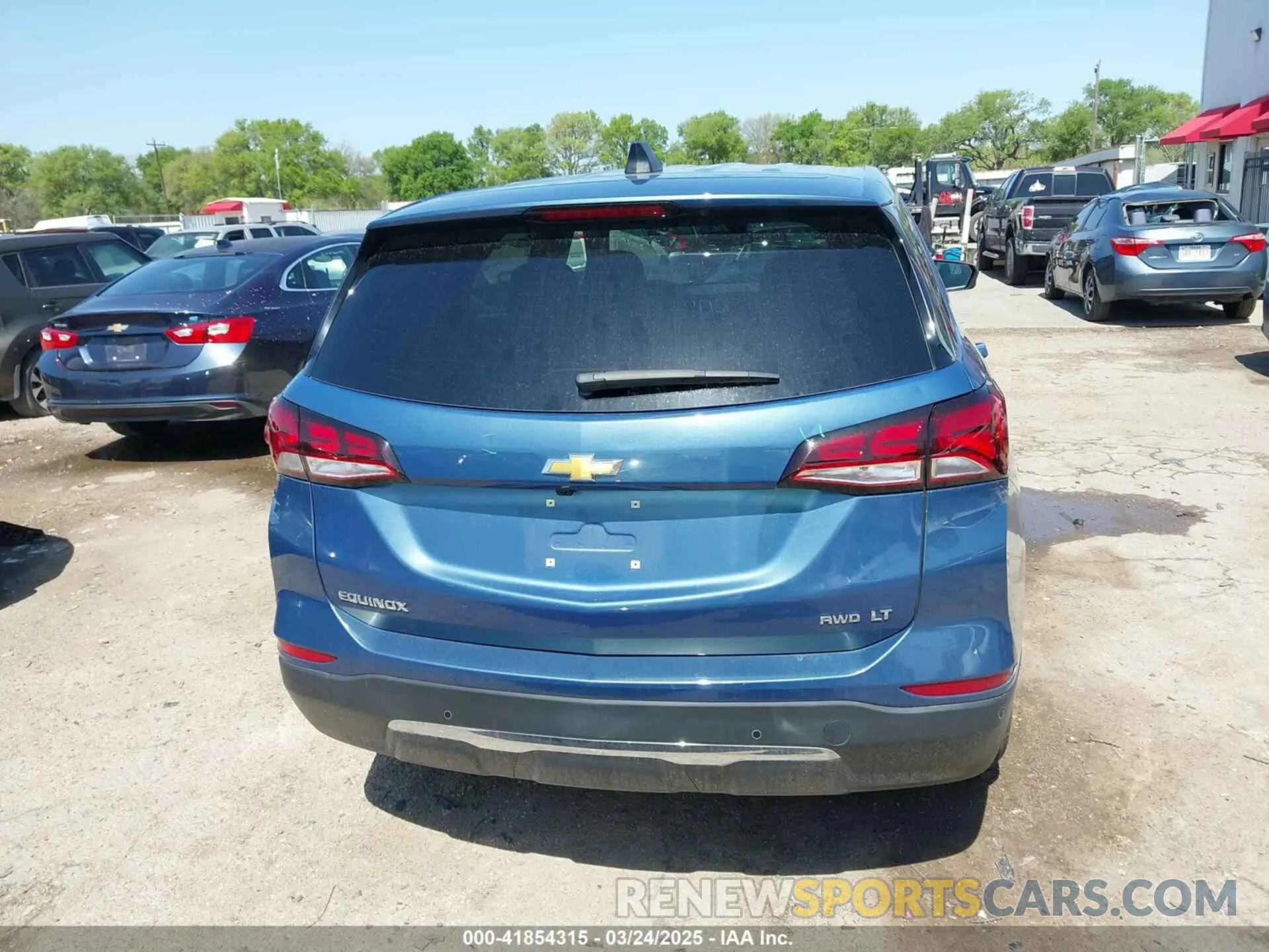 16 Photograph of a damaged car 3GNAXUEG6RL238262 CHEVROLET EQUINOX 2024