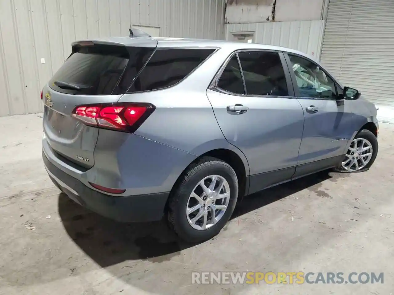 3 Photograph of a damaged car 3GNAXUEG6RL361401 CHEVROLET EQUINOX 2024