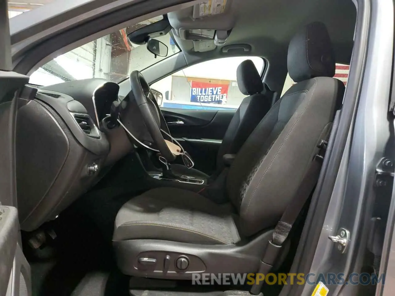 7 Photograph of a damaged car 3GNAXUEG6RS206238 CHEVROLET EQUINOX 2024