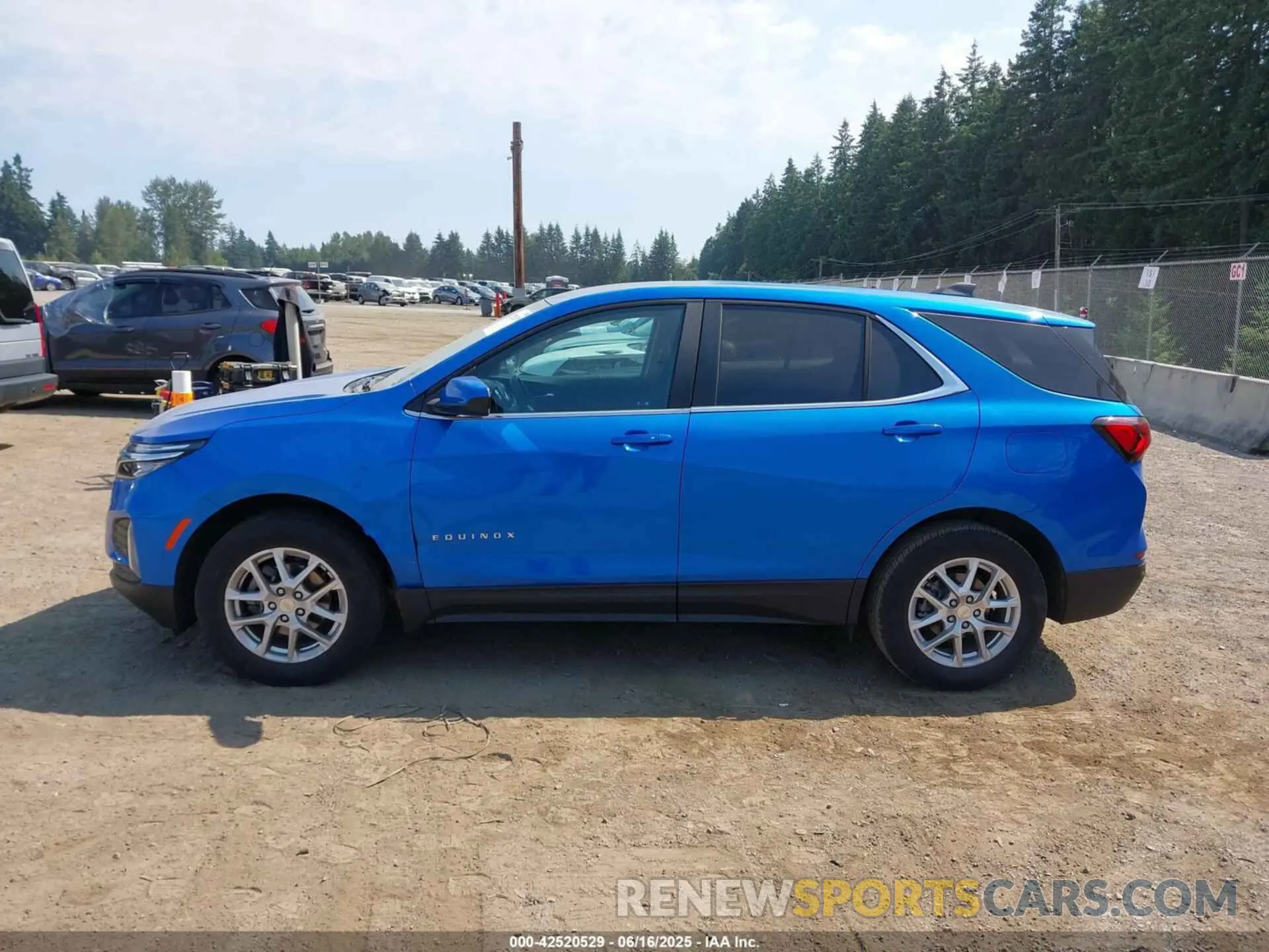 14 Photograph of a damaged car 3GNAXUEG6RS244987 CHEVROLET EQUINOX 2024