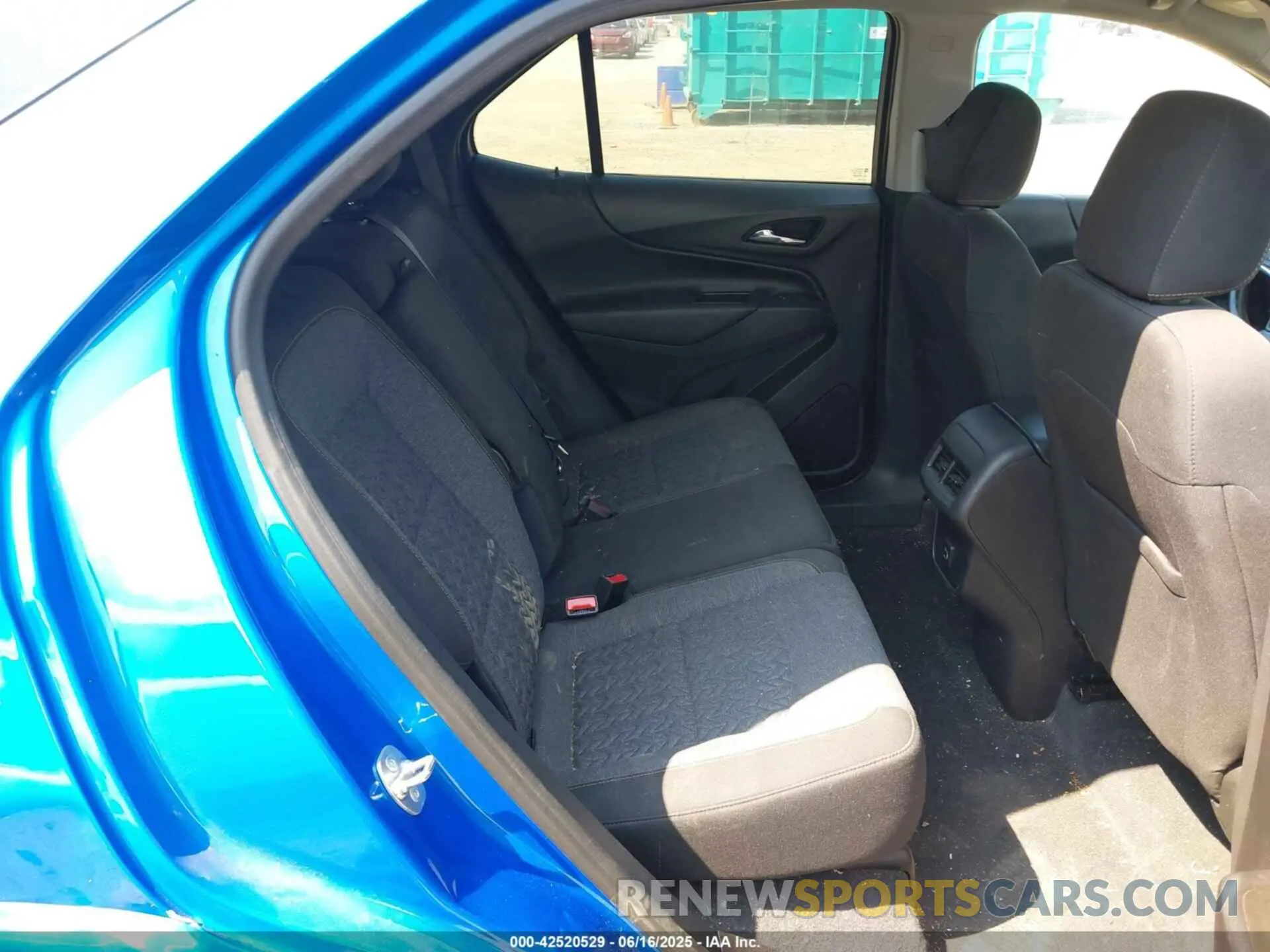 8 Photograph of a damaged car 3GNAXUEG6RS244987 CHEVROLET EQUINOX 2024