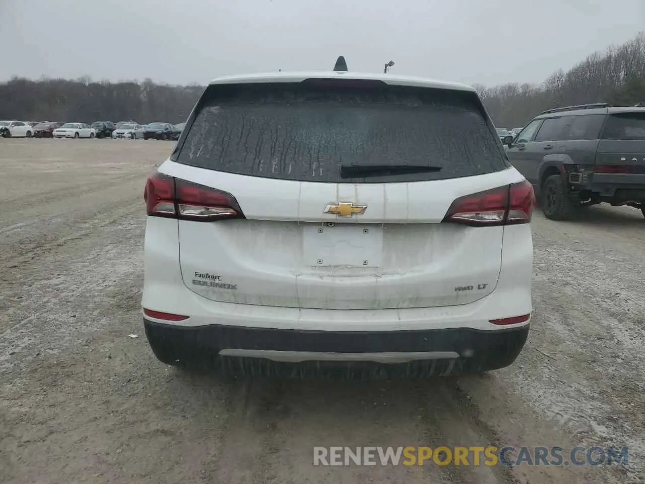 6 Photograph of a damaged car 3GNAXUEG7RL238903 CHEVROLET EQUINOX 2024