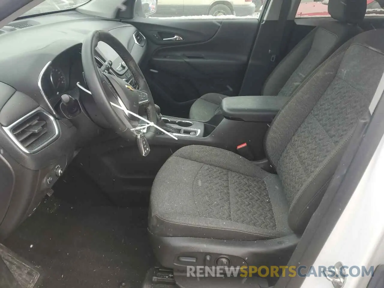 7 Photograph of a damaged car 3GNAXUEG7RL238903 CHEVROLET EQUINOX 2024
