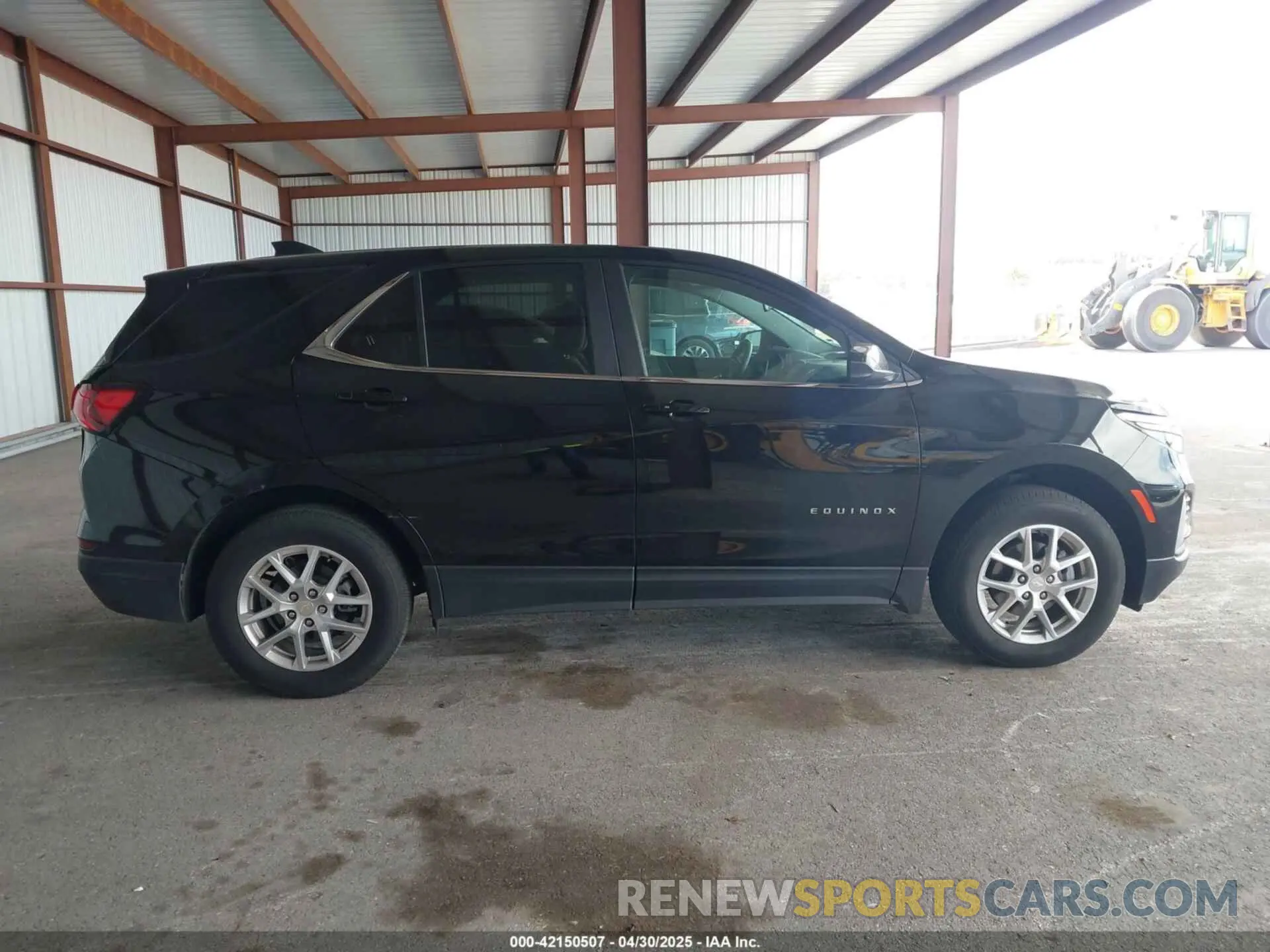 13 Photograph of a damaged car 3GNAXUEG7RL339245 CHEVROLET EQUINOX 2024
