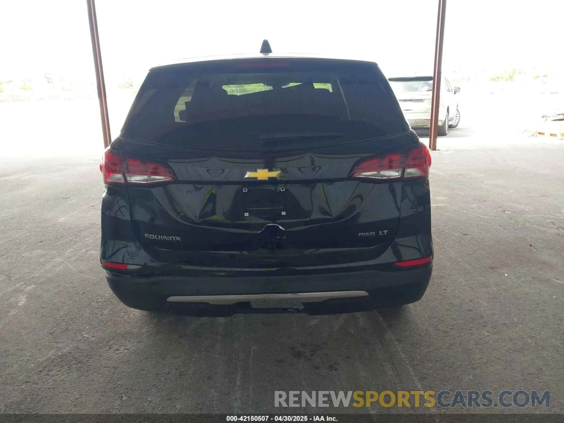 16 Photograph of a damaged car 3GNAXUEG7RL339245 CHEVROLET EQUINOX 2024