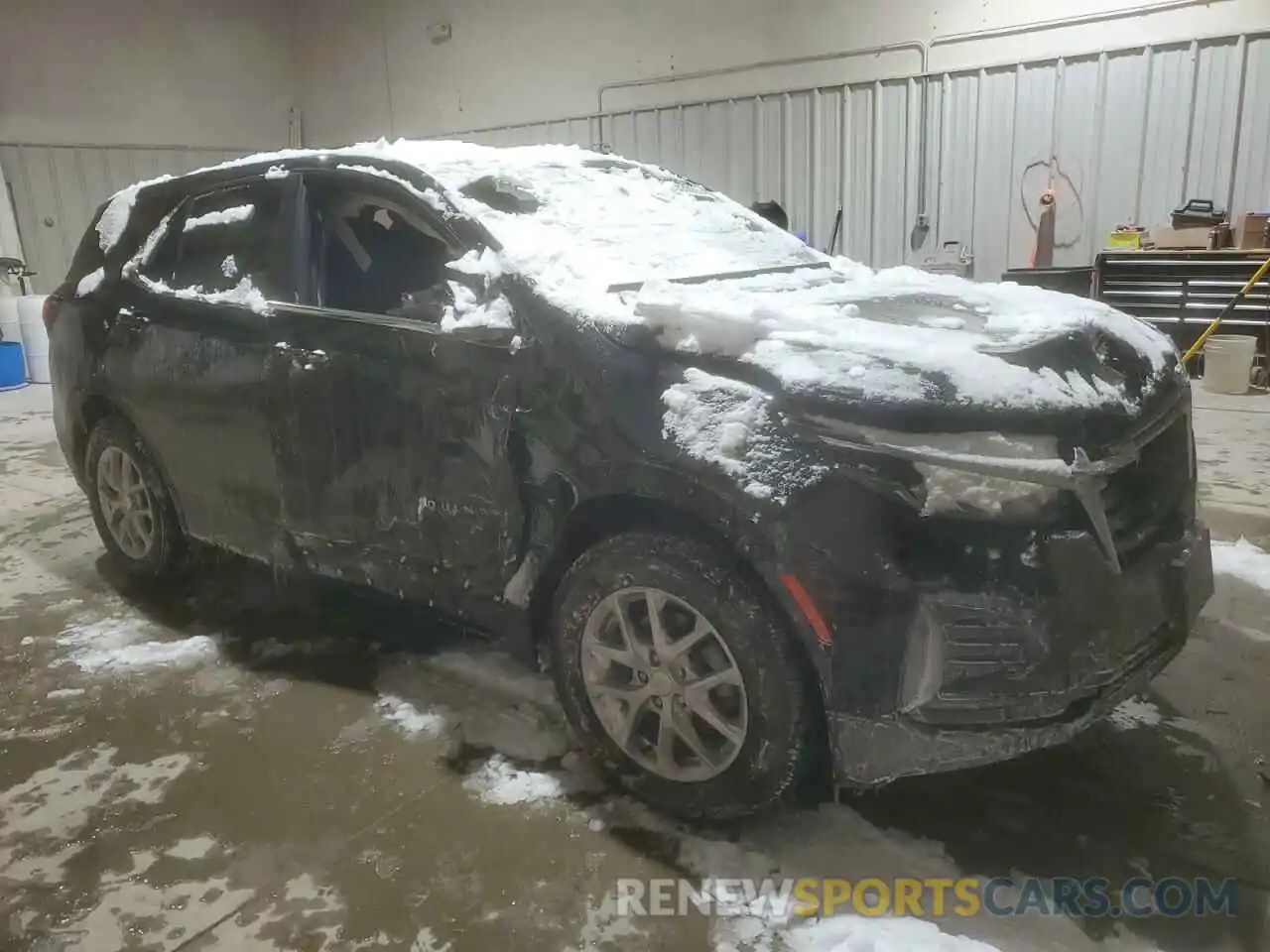 4 Photograph of a damaged car 3GNAXUEG7RL345062 CHEVROLET EQUINOX 2024