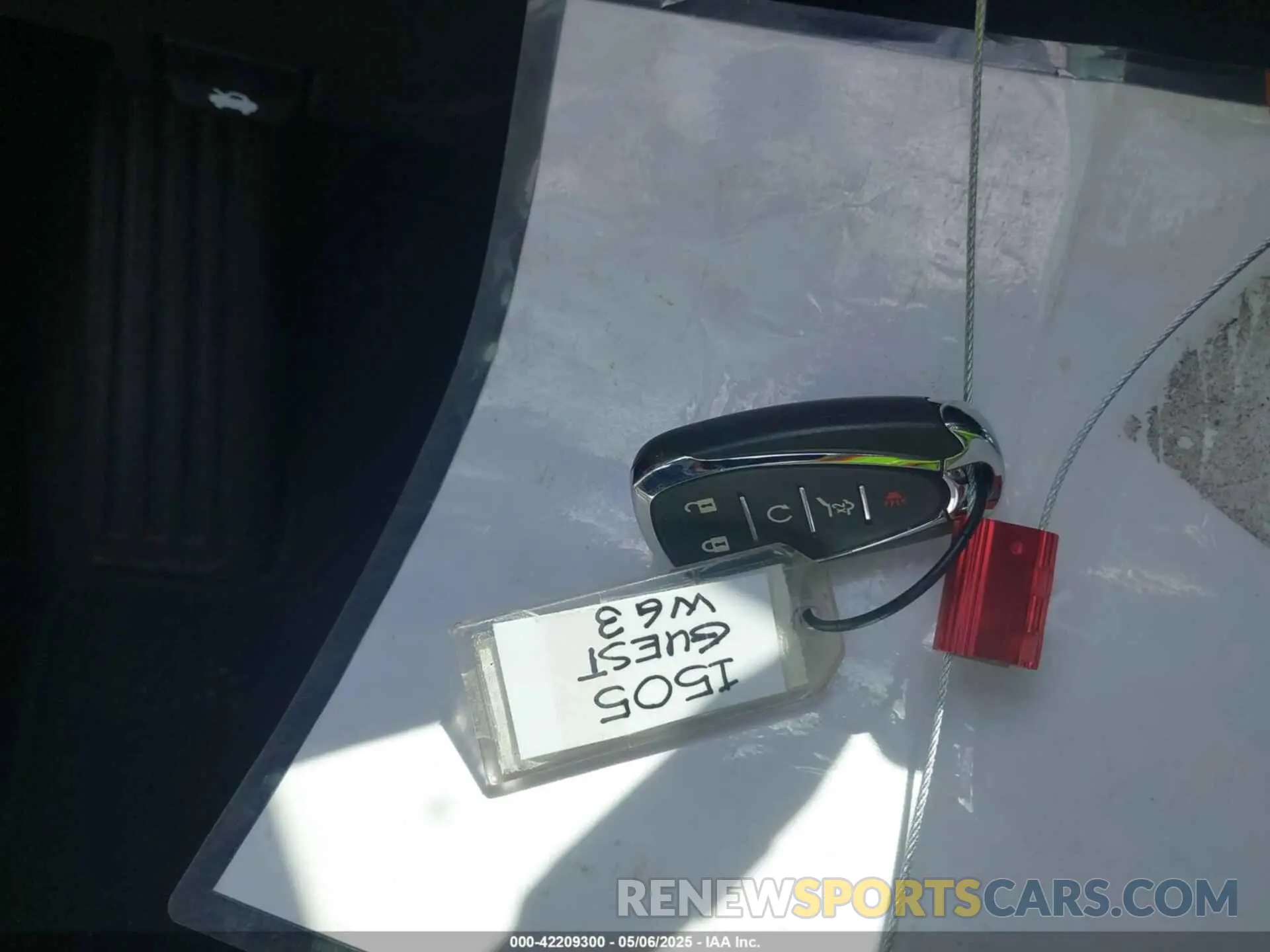 11 Photograph of a damaged car 3GNAXUEG8RL152449 CHEVROLET EQUINOX 2024