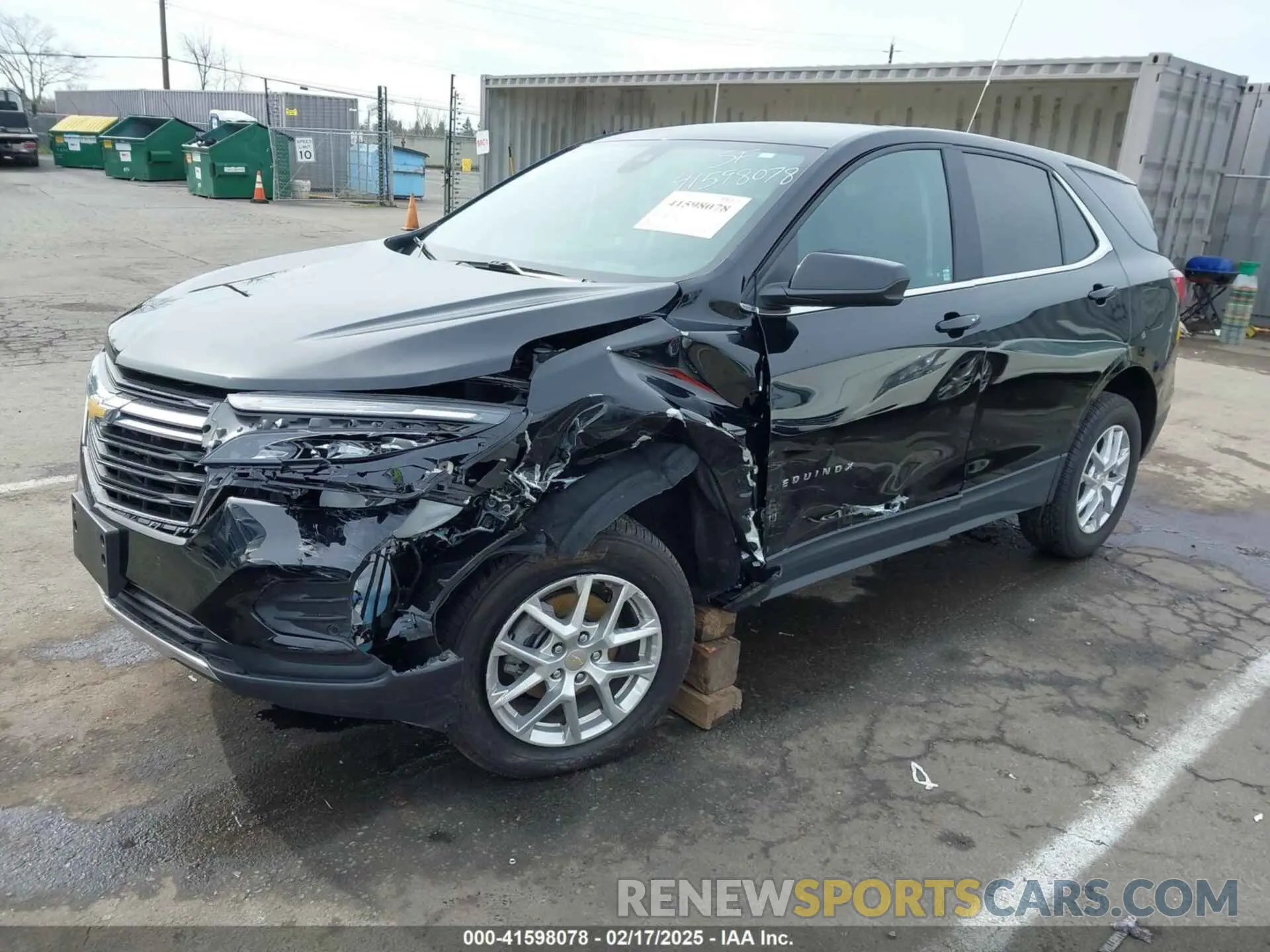 2 Photograph of a damaged car 3GNAXUEG8RL332434 CHEVROLET EQUINOX 2024