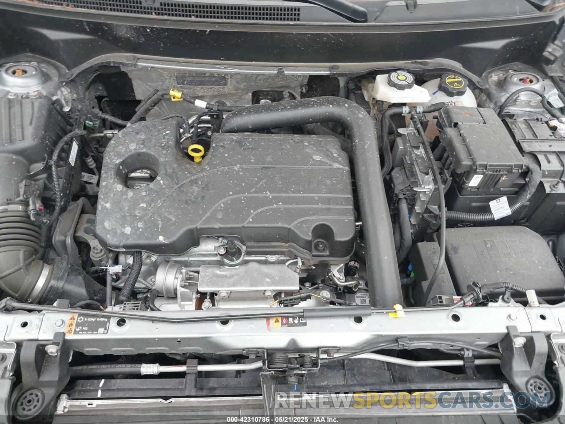 10 Photograph of a damaged car 3GNAXUEG8RL350206 CHEVROLET EQUINOX 2024