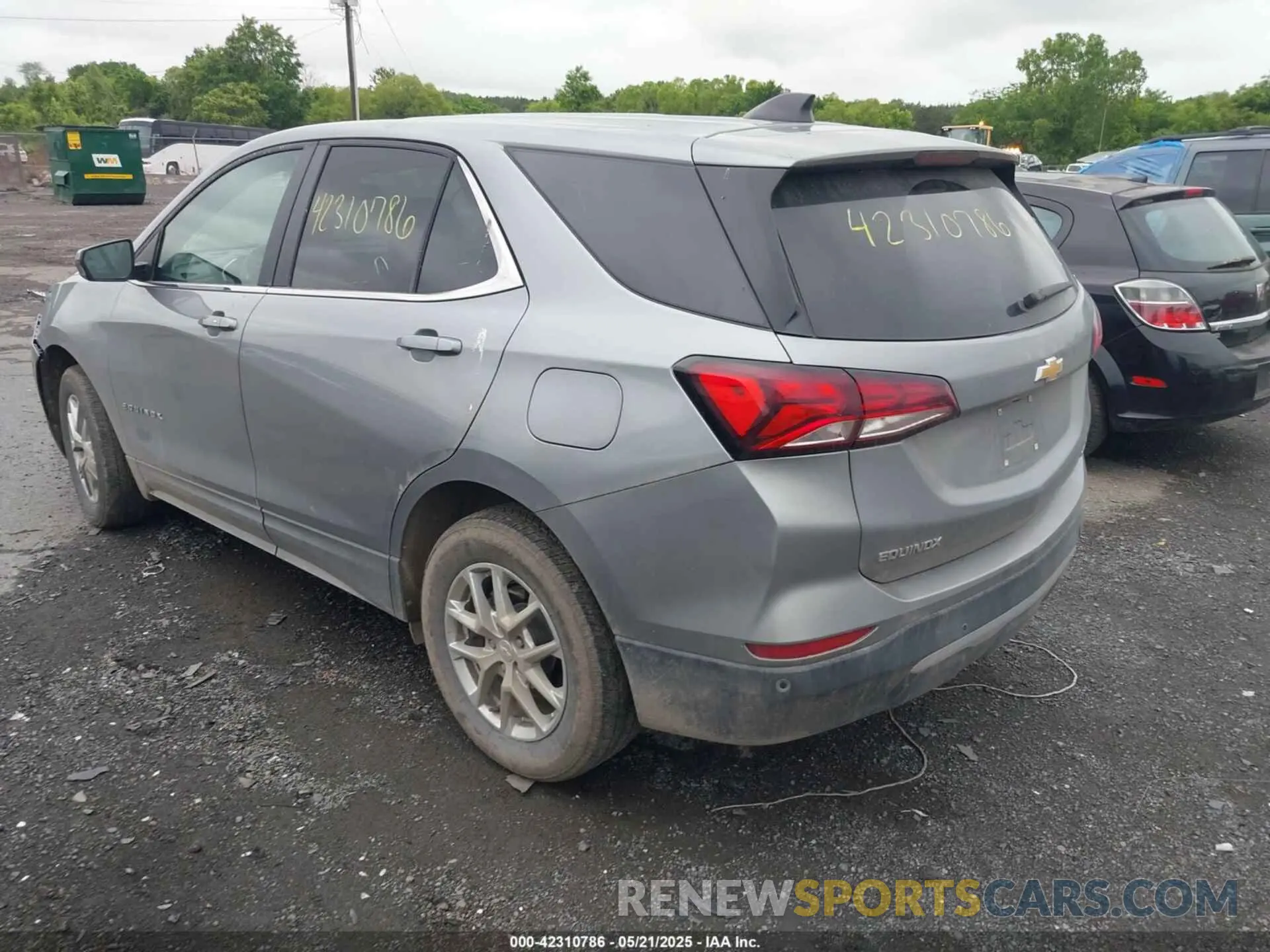3 Photograph of a damaged car 3GNAXUEG8RL350206 CHEVROLET EQUINOX 2024