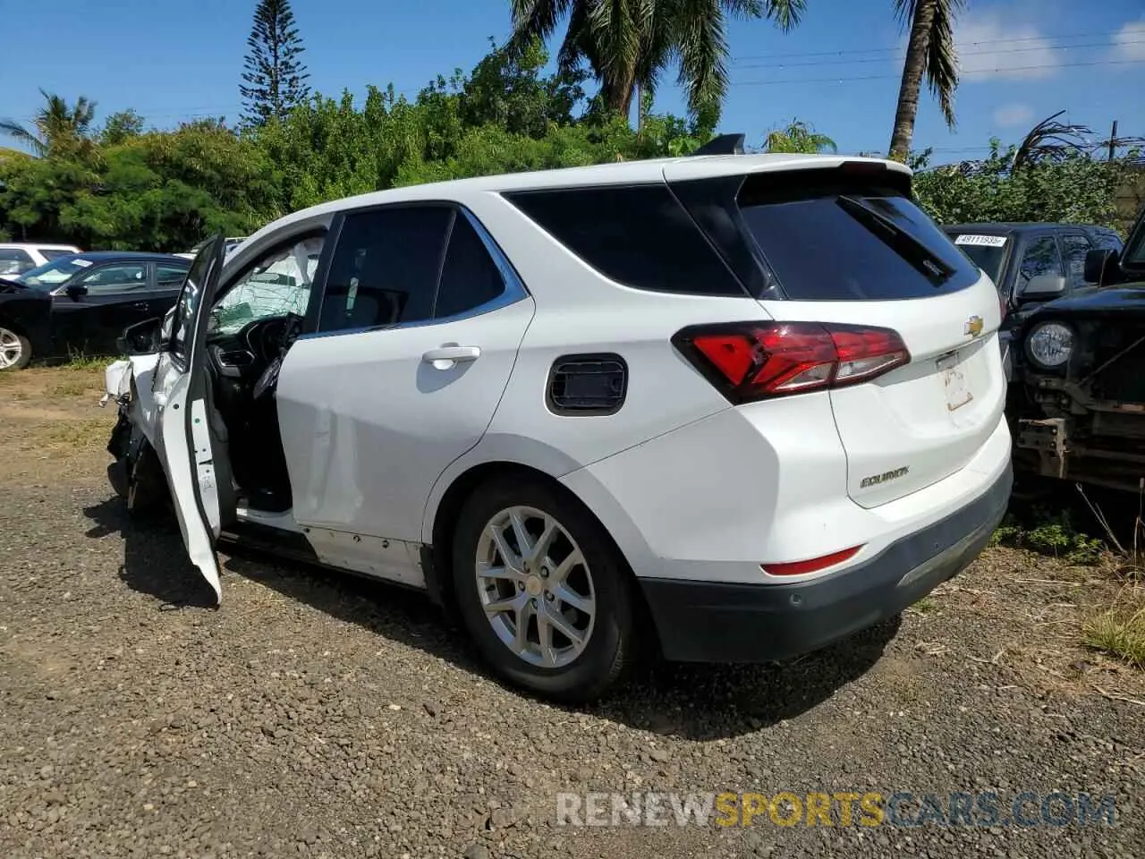 2 Photograph of a damaged car 3GNAXUEG8RS142607 CHEVROLET EQUINOX 2024