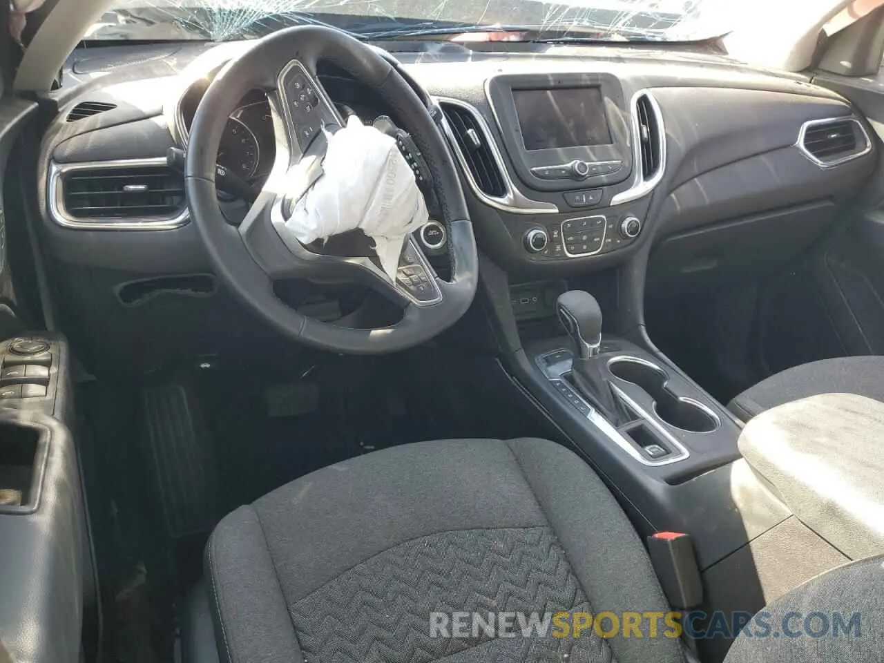 8 Photograph of a damaged car 3GNAXUEG8RS174277 CHEVROLET EQUINOX 2024