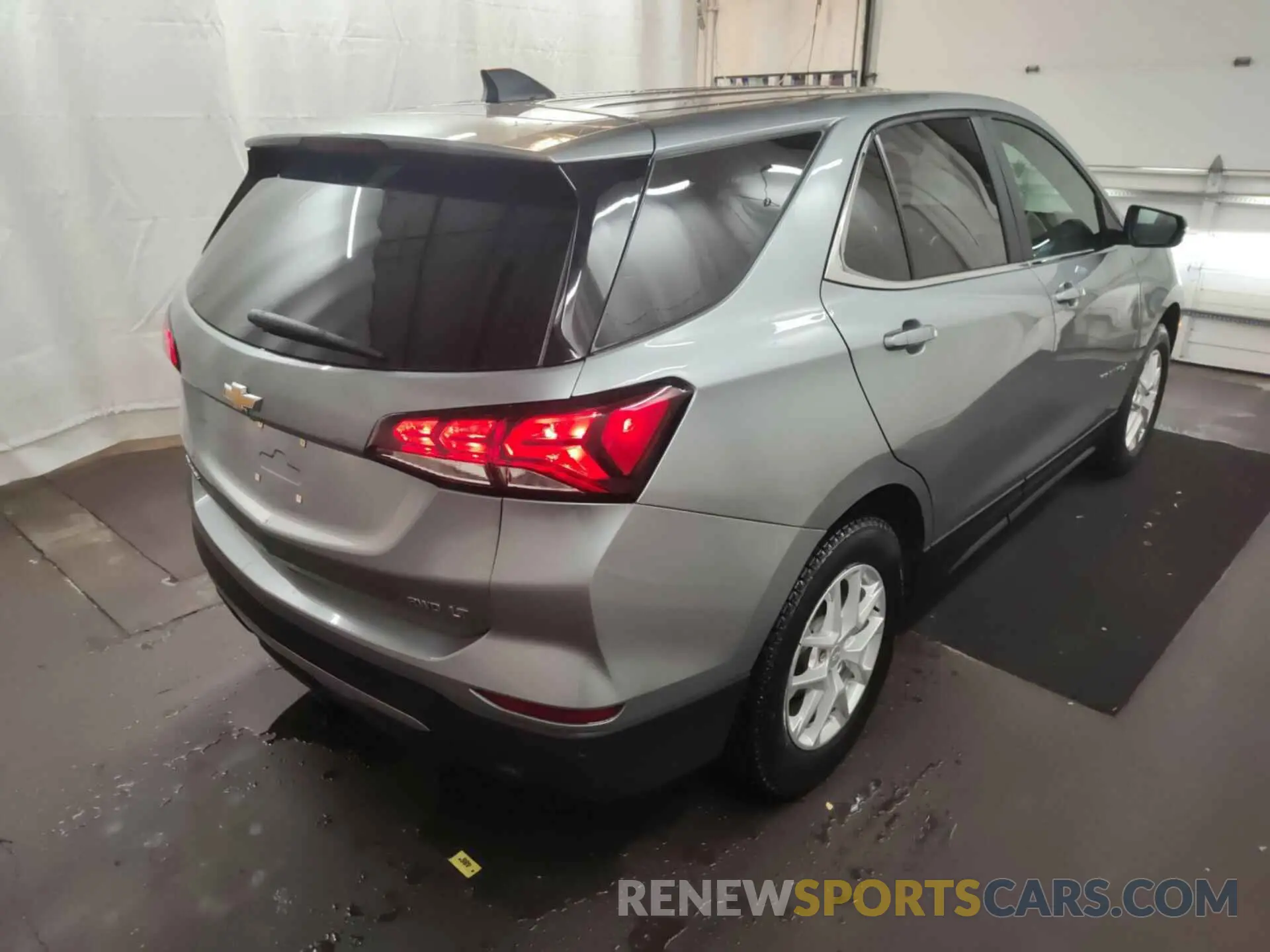 20 Photograph of a damaged car 3GNAXUEG8RS222361 CHEVROLET EQUINOX 2024