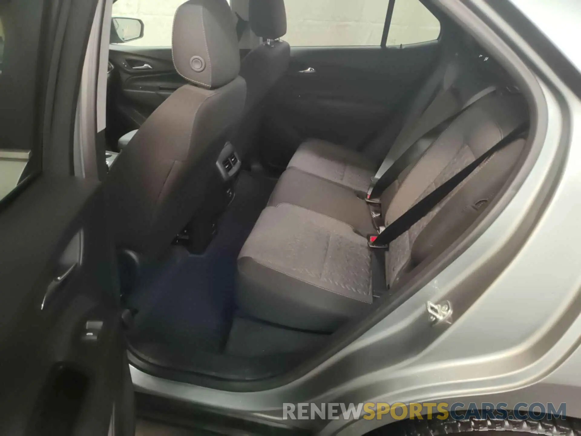 22 Photograph of a damaged car 3GNAXUEG8RS222361 CHEVROLET EQUINOX 2024